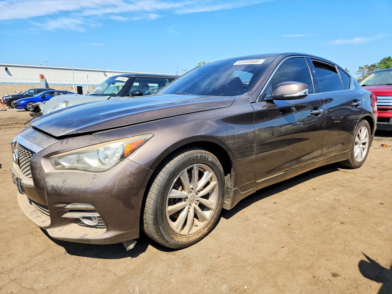 2014 Infiniti Q50 Base Коричневый vin: JN1BV7AR9EM683979