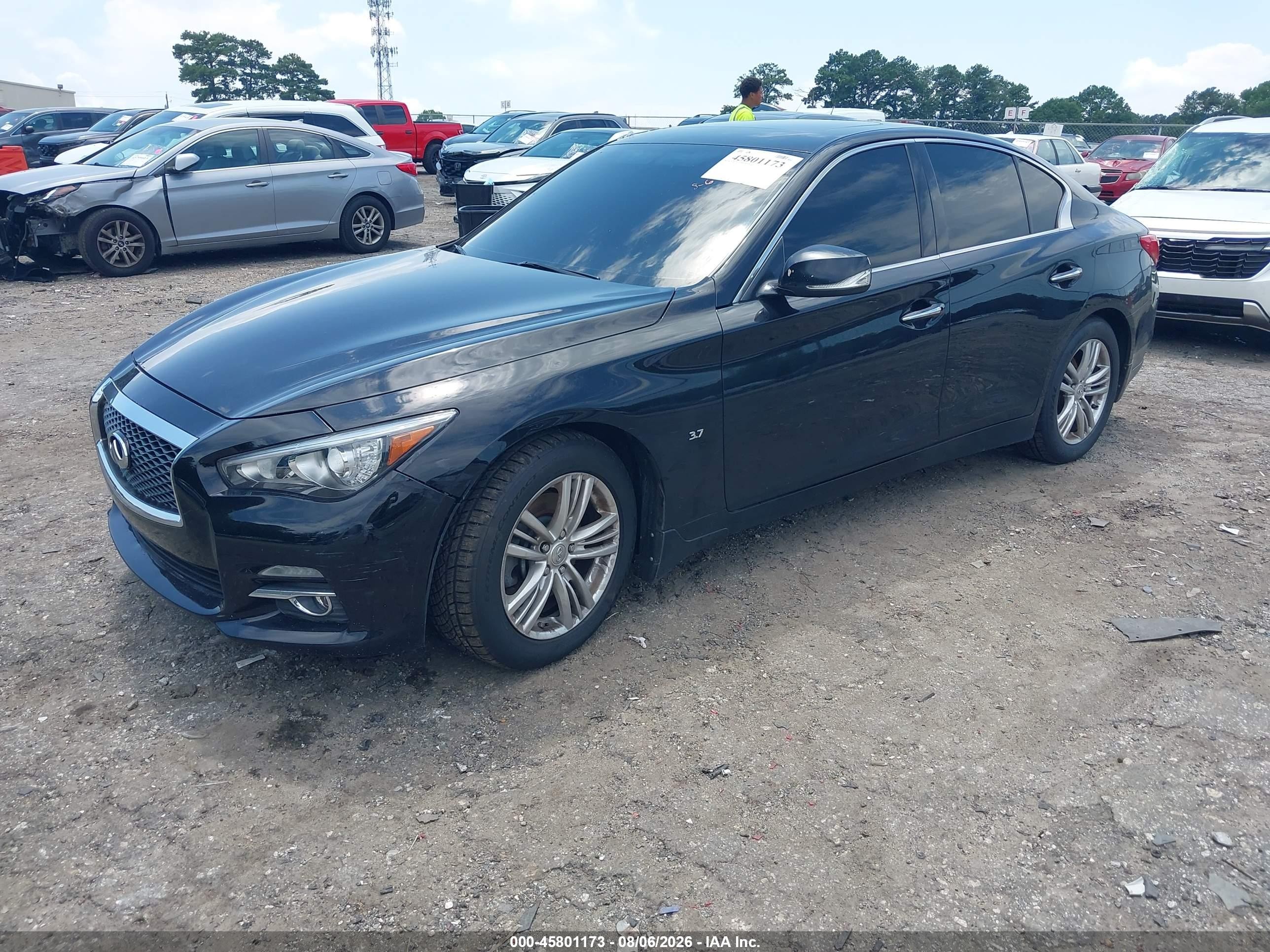 2014 Infiniti Q50 Premium Black vin: JN1BV7AR9EM684419