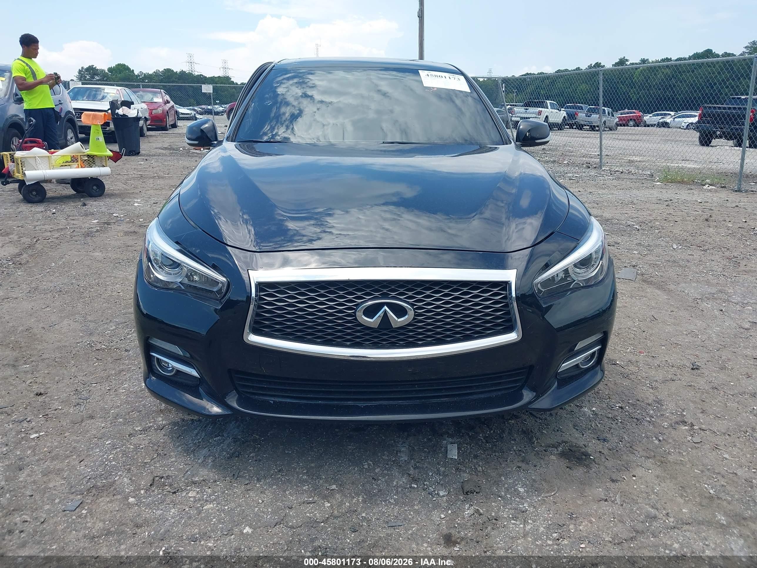 2014 Infiniti Q50 Premium Black vin: JN1BV7AR9EM684419