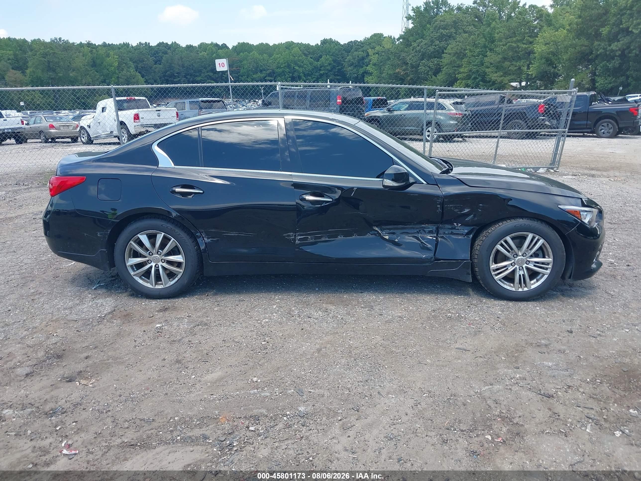 2014 Infiniti Q50 Premium Black vin: JN1BV7AR9EM684419