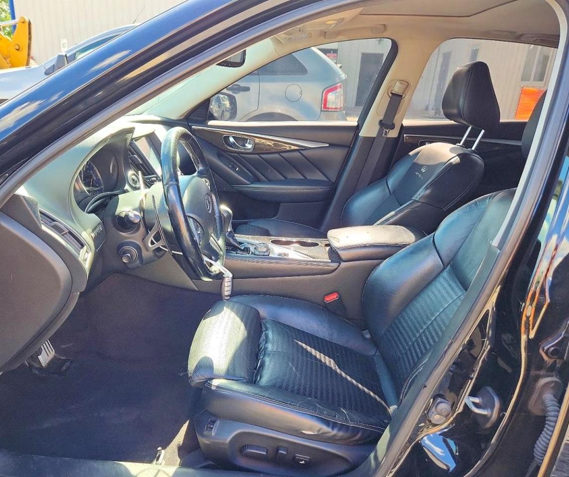 2014 Infiniti Q50 Base Black vin: JN1BV7AR9EM684906