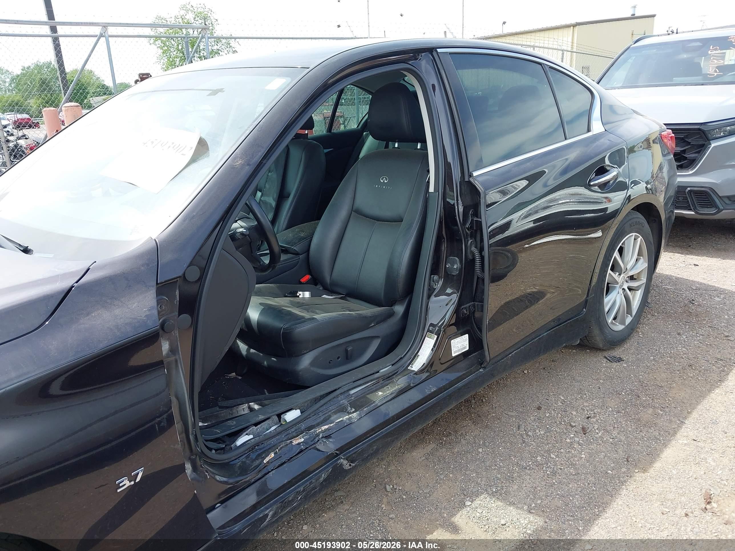 2014 Infiniti Q50   Black vin: JN1BV7AR9EM689135
