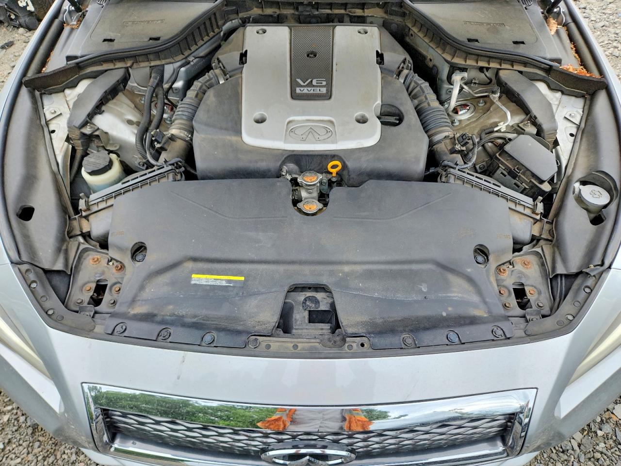 2014 Infiniti Q50 Premium Silver vin: JN1BV7AR9EM702515