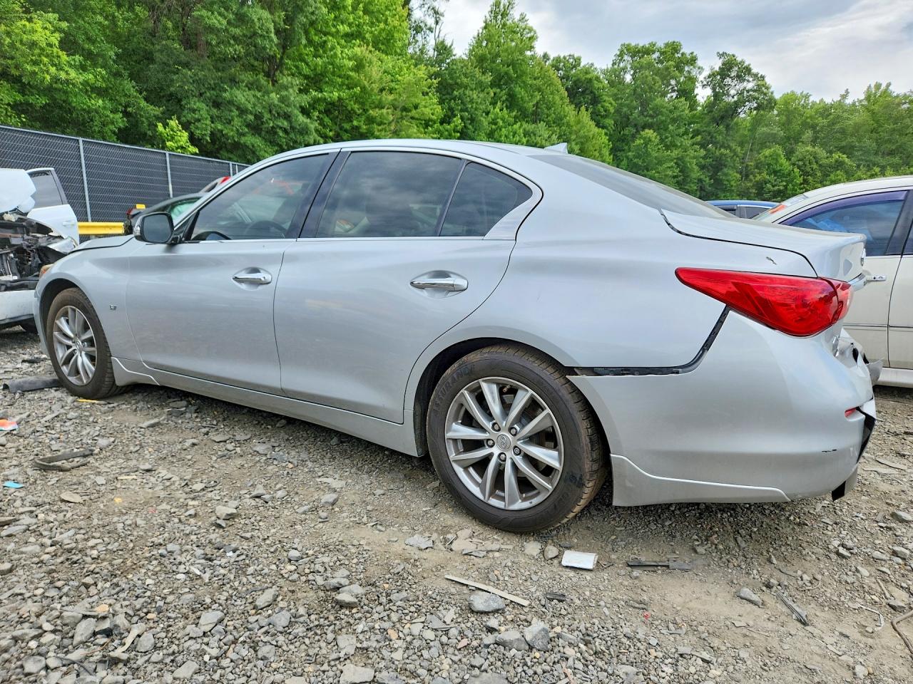 2014 Infiniti Q50 Premium Silver vin: JN1BV7AR9EM702515