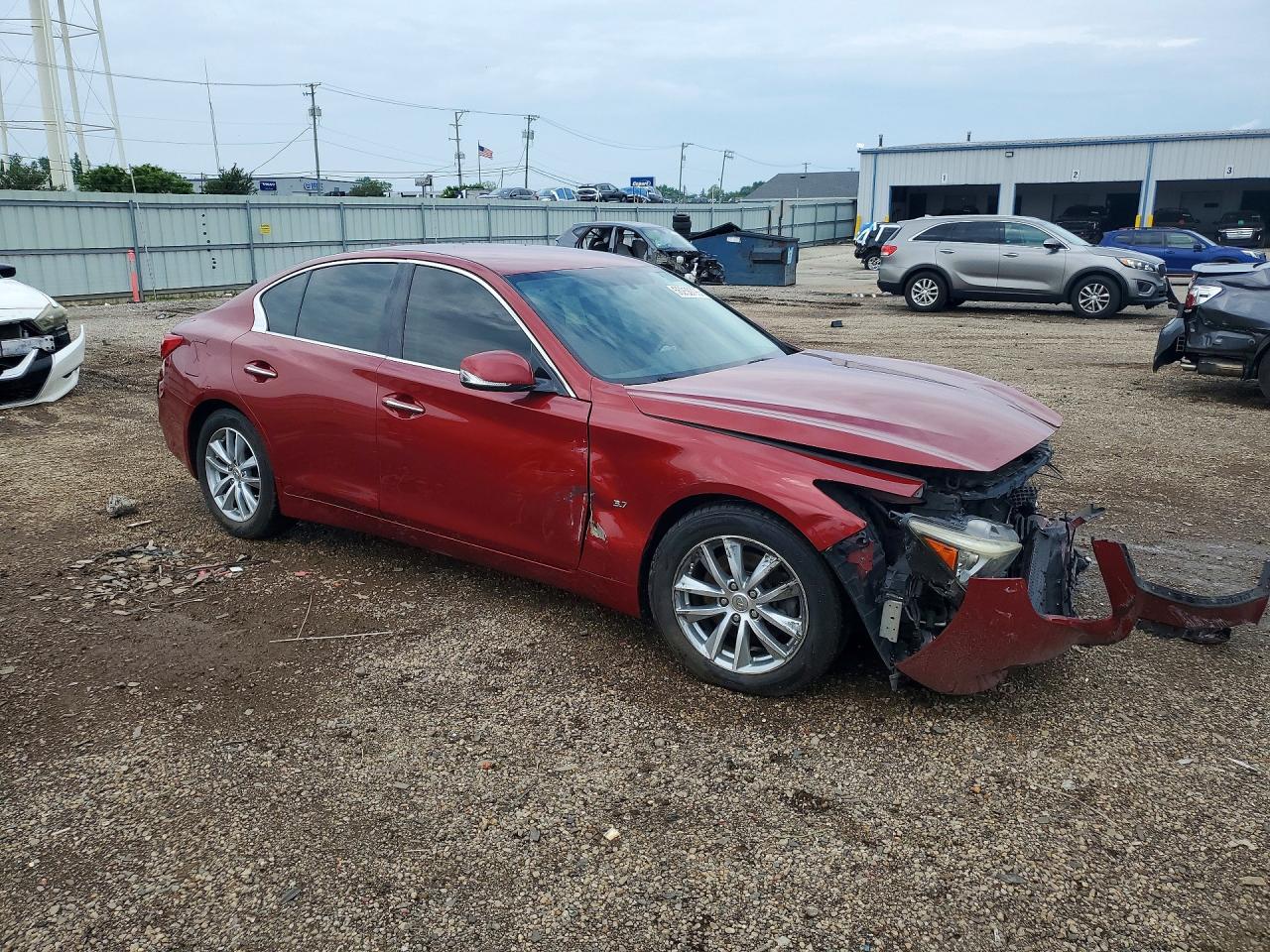 2014 Infiniti Q50 Base Red vin: JN1BV7AR9EM702661