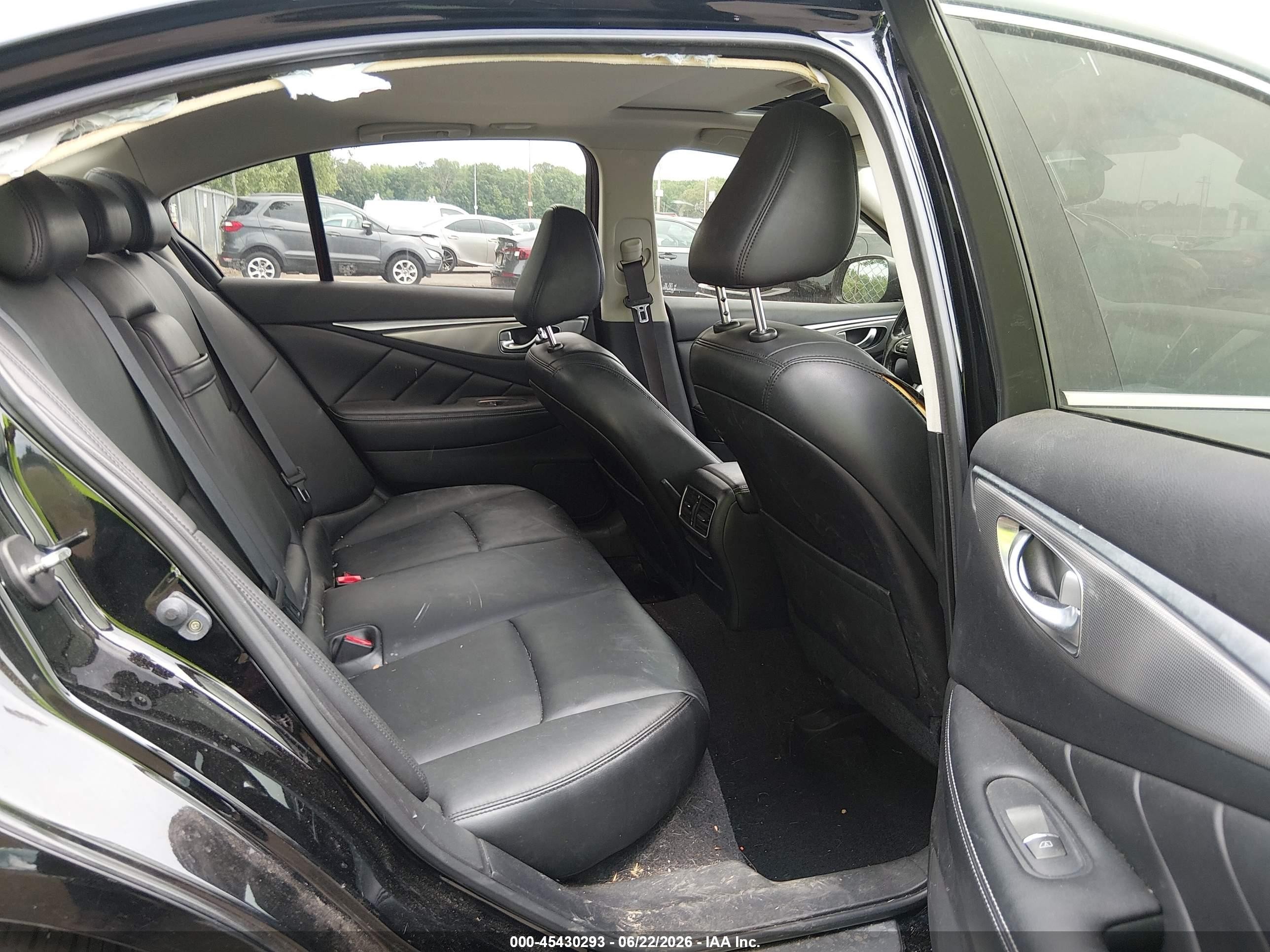 2014 Infiniti Q50 Premium Black vin: JN1BV7AR9EM705172
