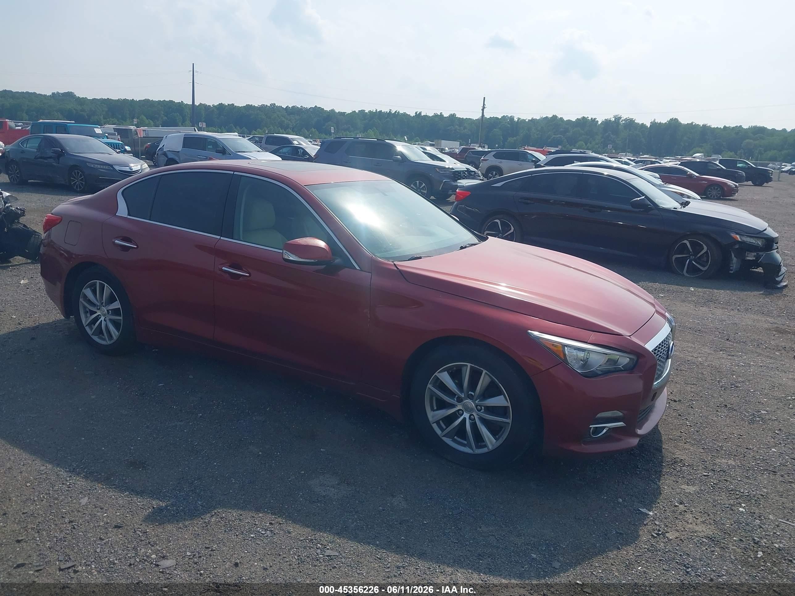 2014 Infiniti Q50 Premium Red vin: JN1BV7AR9EM706841