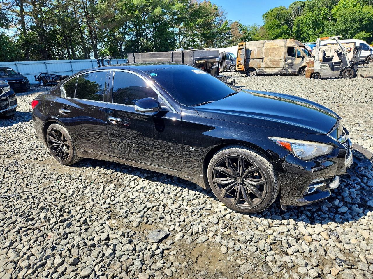 2015 Infiniti Q50 Premium Black vin: JN1BV7AR9FM392920