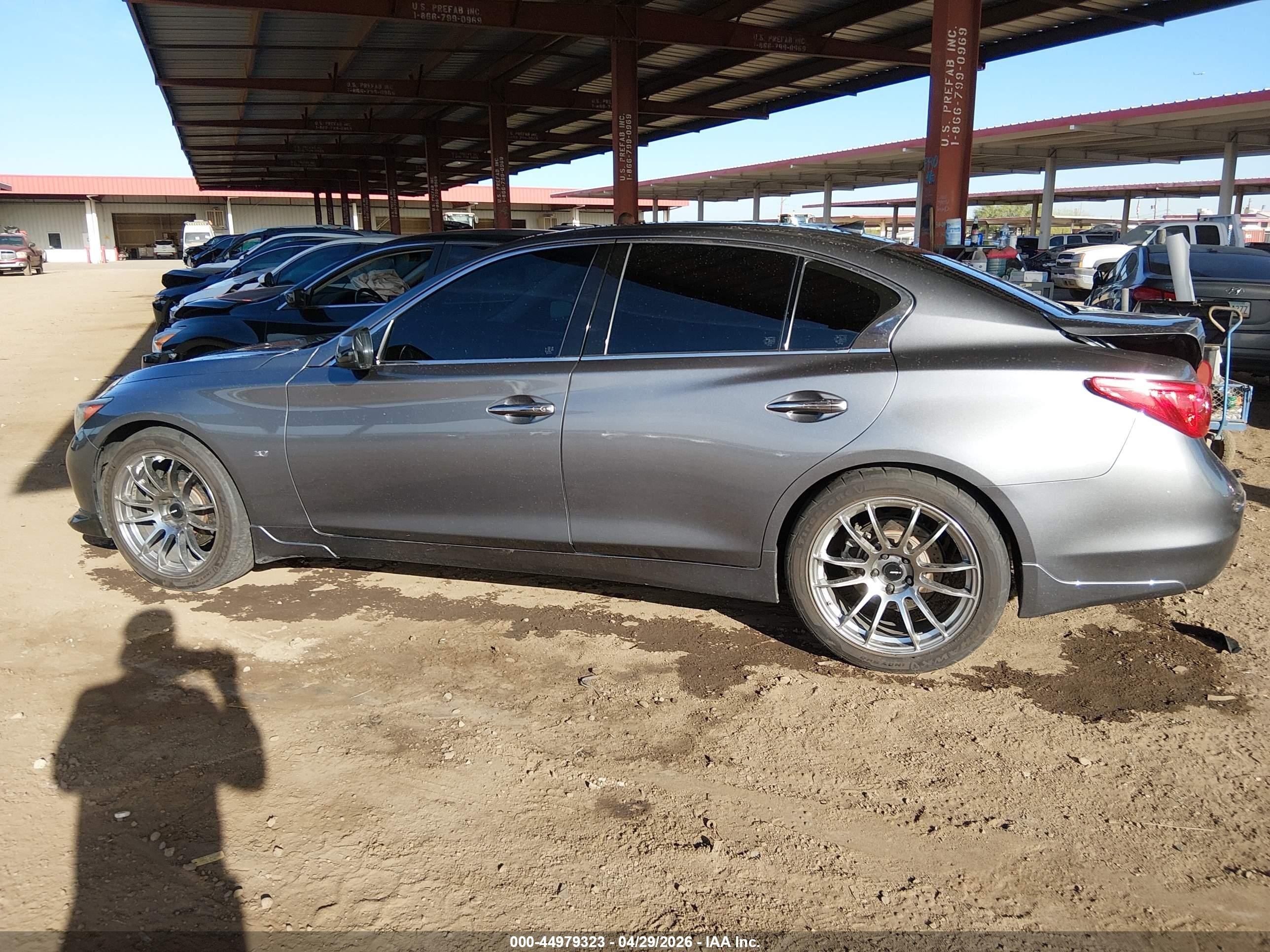 2015 Infiniti Q50 Premium Серый vin: JN1BV7AR9FM394280