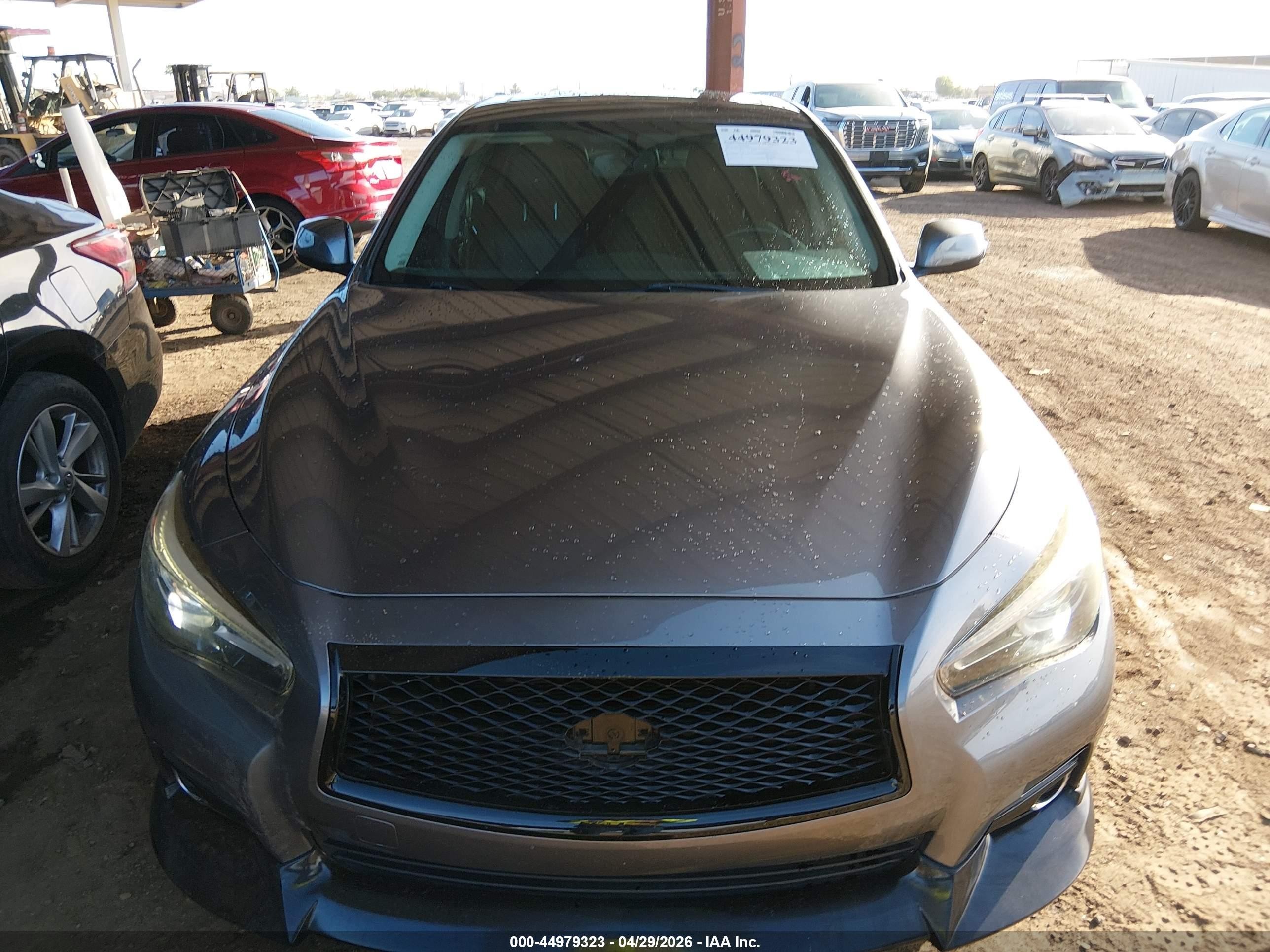 2015 Infiniti Q50 Premium Серый vin: JN1BV7AR9FM394280