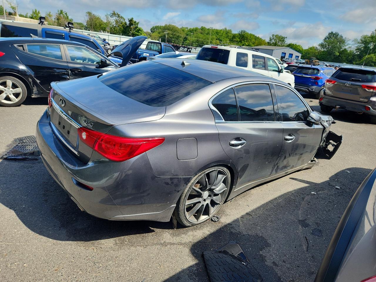 2015 Infiniti Q50 Premium Charcoal vin: JN1BV7AR9FM395283