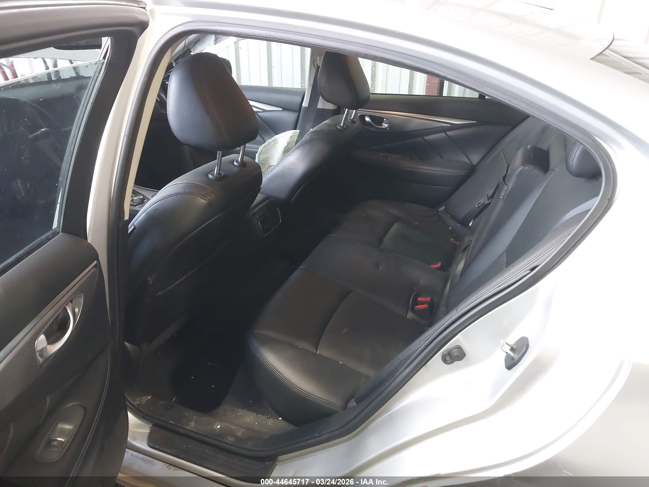 2015 Infiniti Q50 Premium/sport Gray vin: JN1BV7AR9FM395879