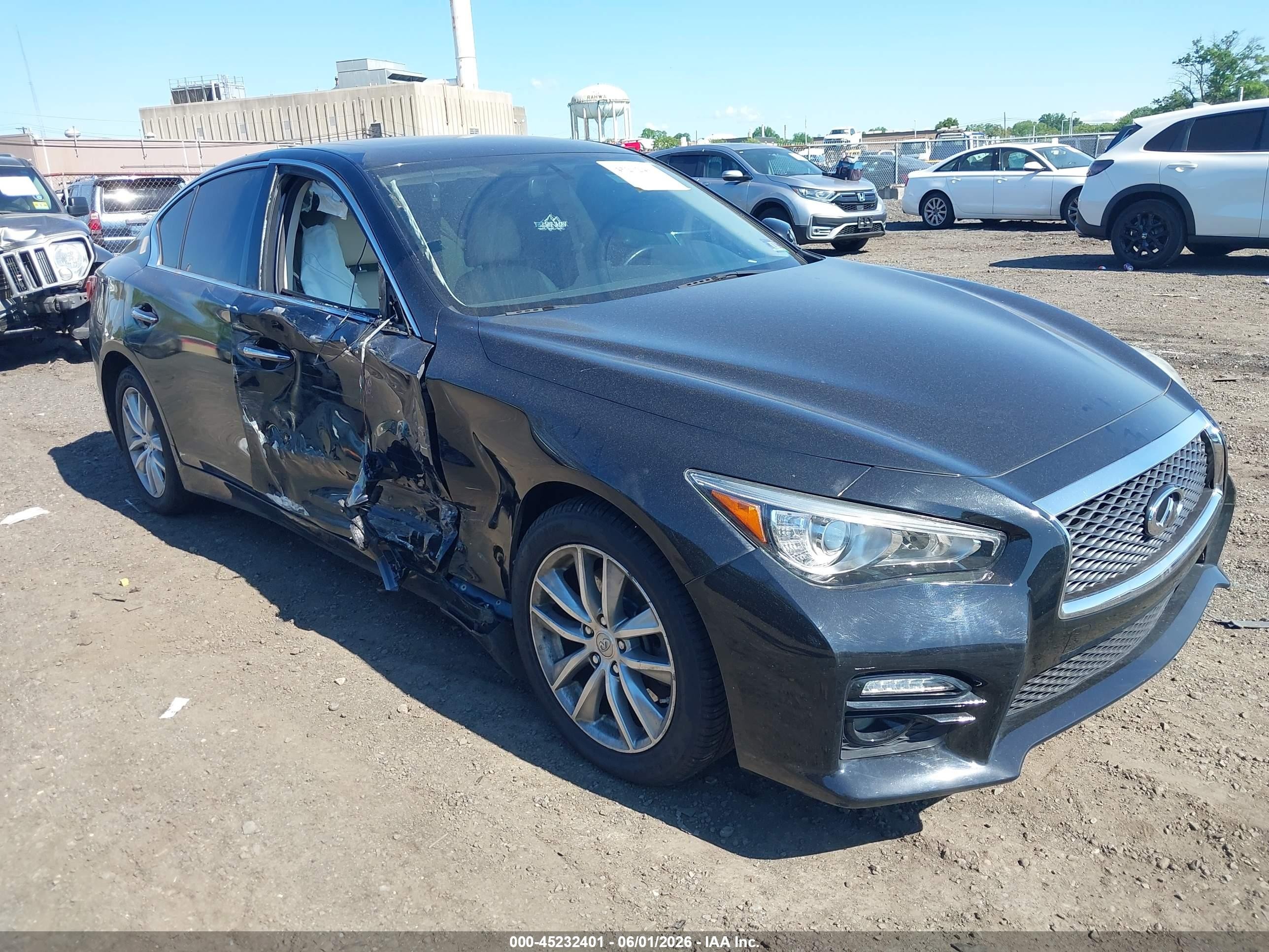2015 Infiniti Q50   Black vin: JN1BV7AR9FM397146