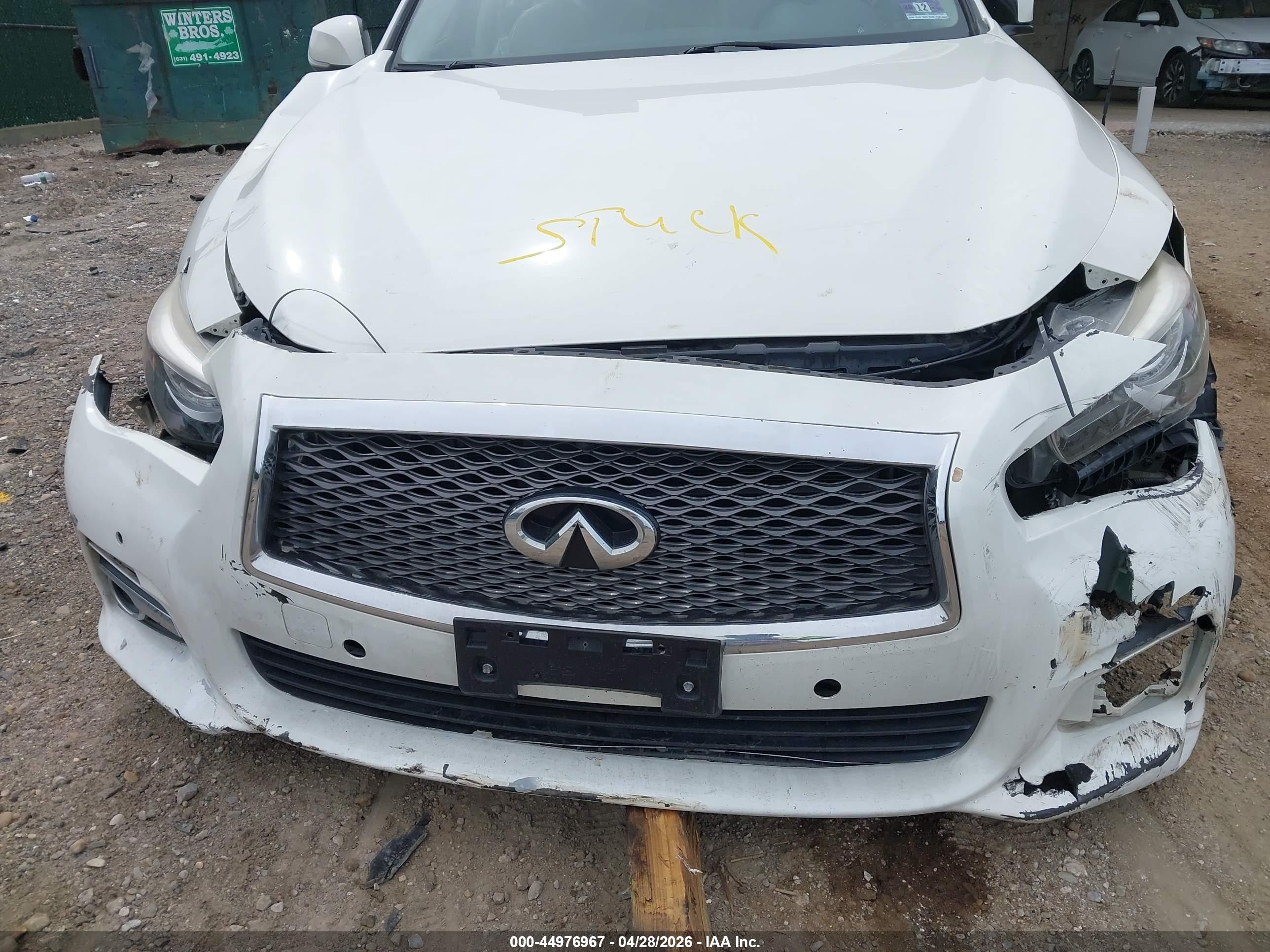 2015 Infiniti Q50 Premium White vin: JN1BV7AR9FM397521