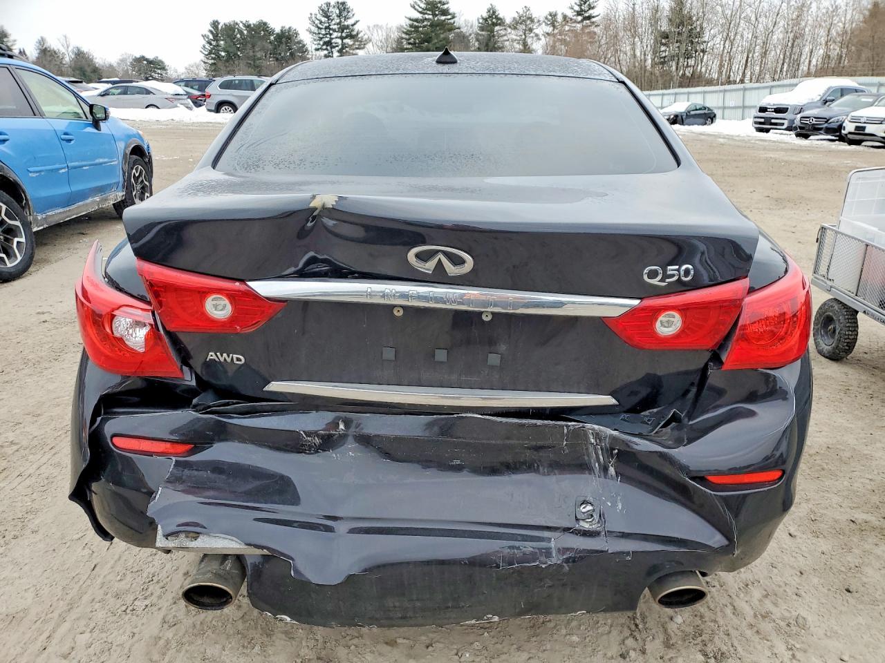 2015 Infiniti Q50 Base Black vin: JN1BV7AR9FM398457