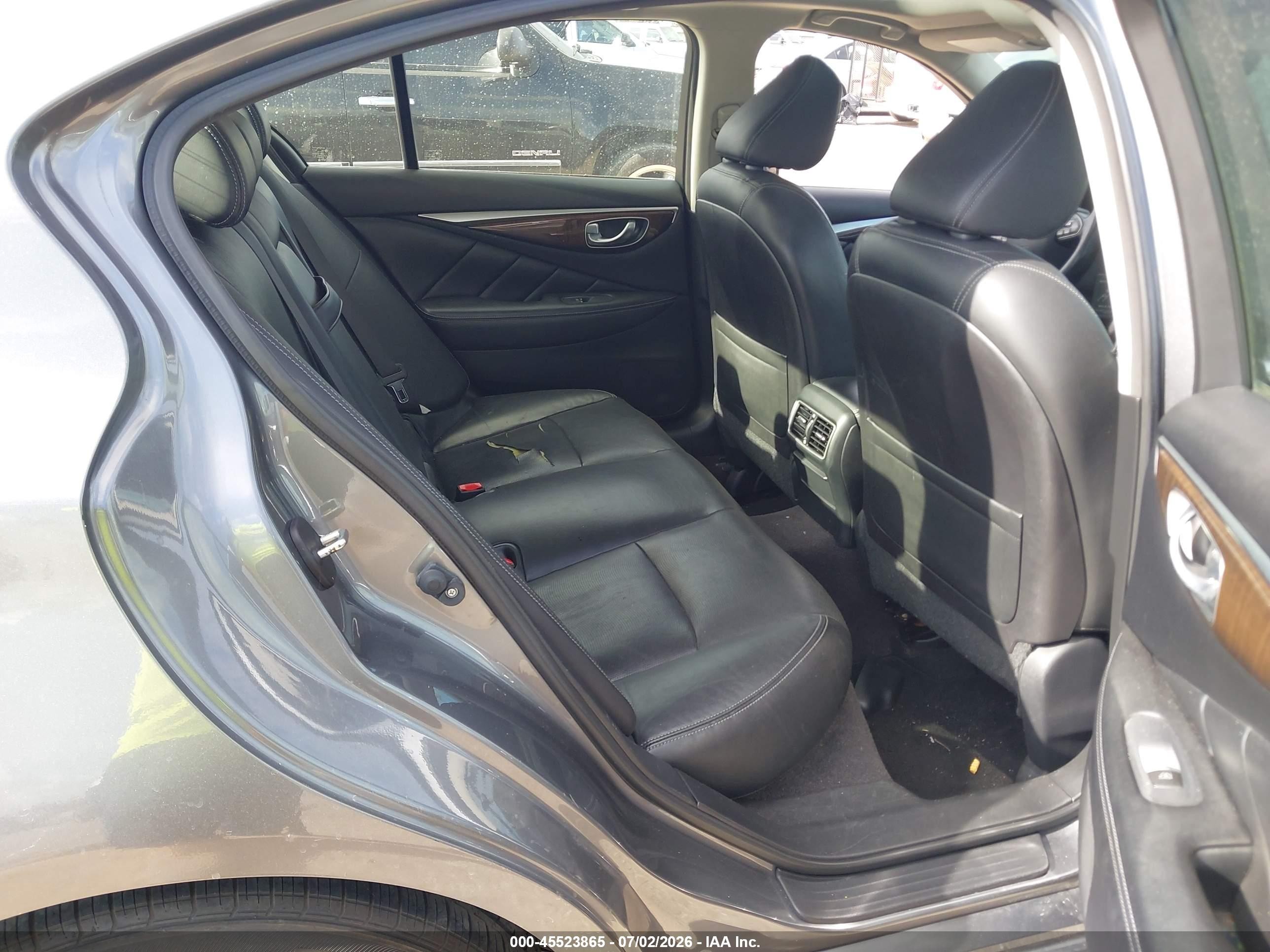 2015 Infiniti Q50 Premium Gray vin: JN1BV7AR9FM399804