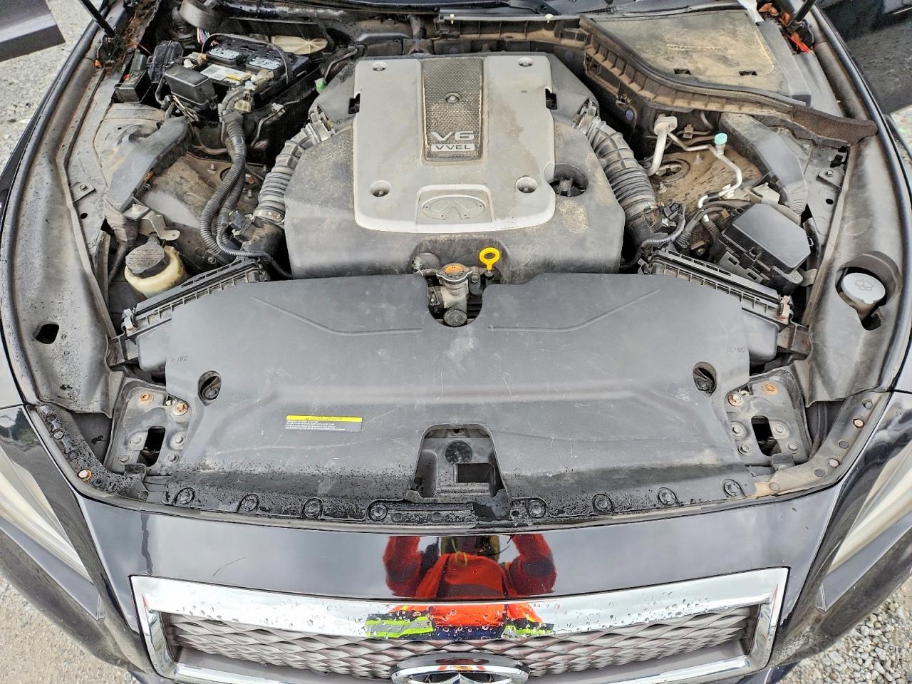 2015 Infiniti Q50 Premium Черный vin: JN1BV7AR9FM409909