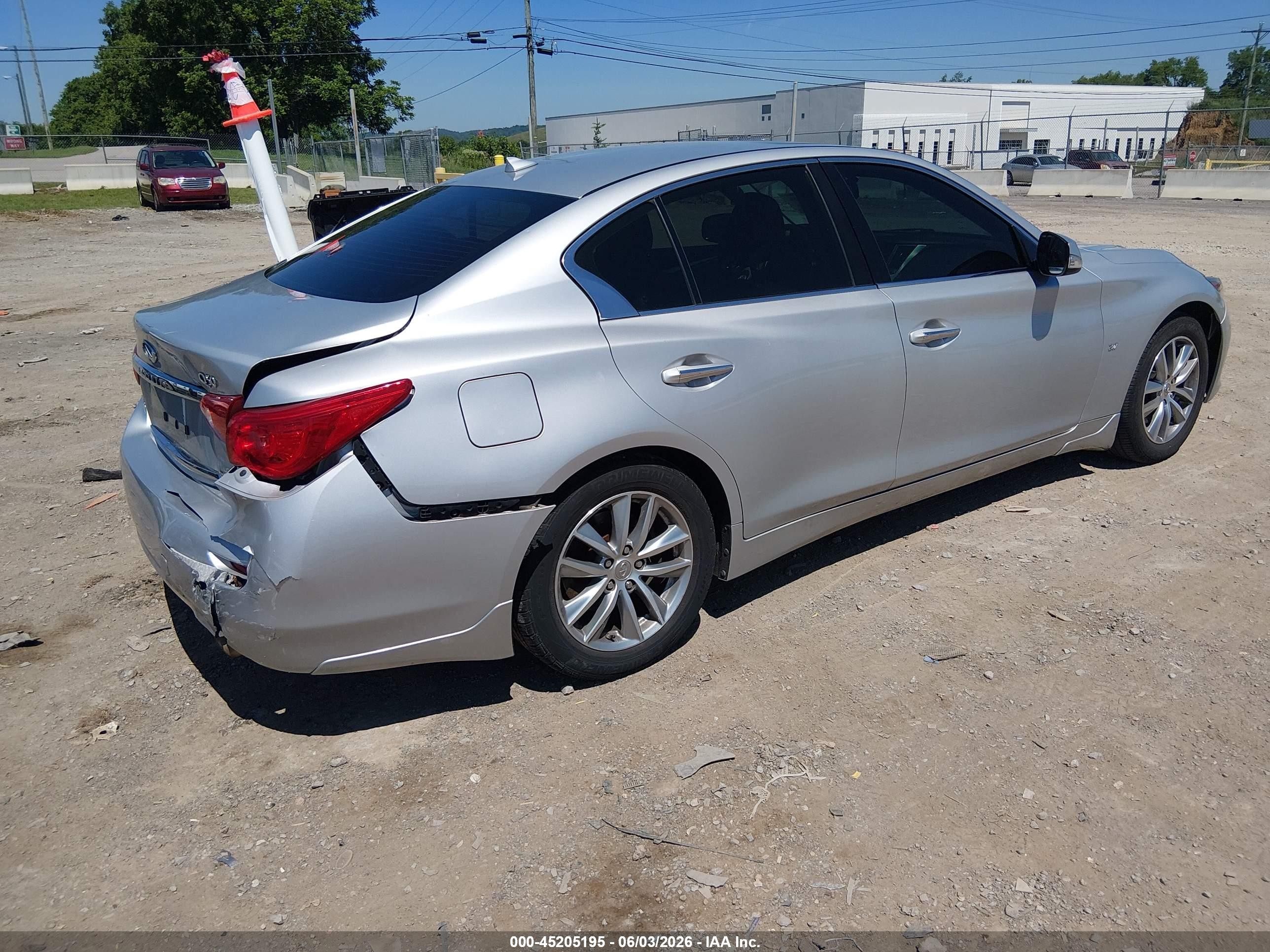 2015 Infiniti Q50 Premium Black vin: JN1BV7AR9FM412776