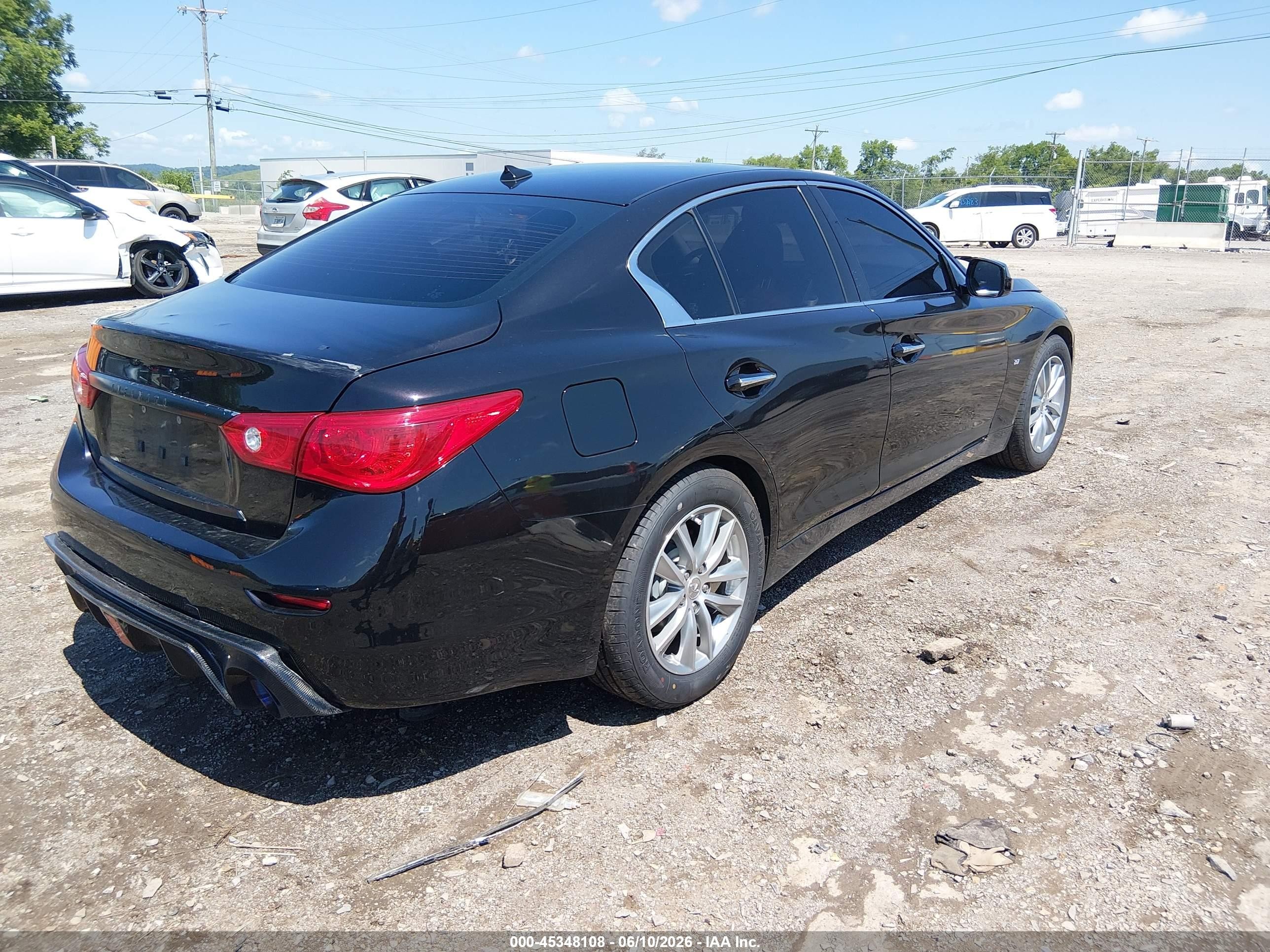 2015 Infiniti Q50 Premium Black vin: JN1BV7AR9FM418402