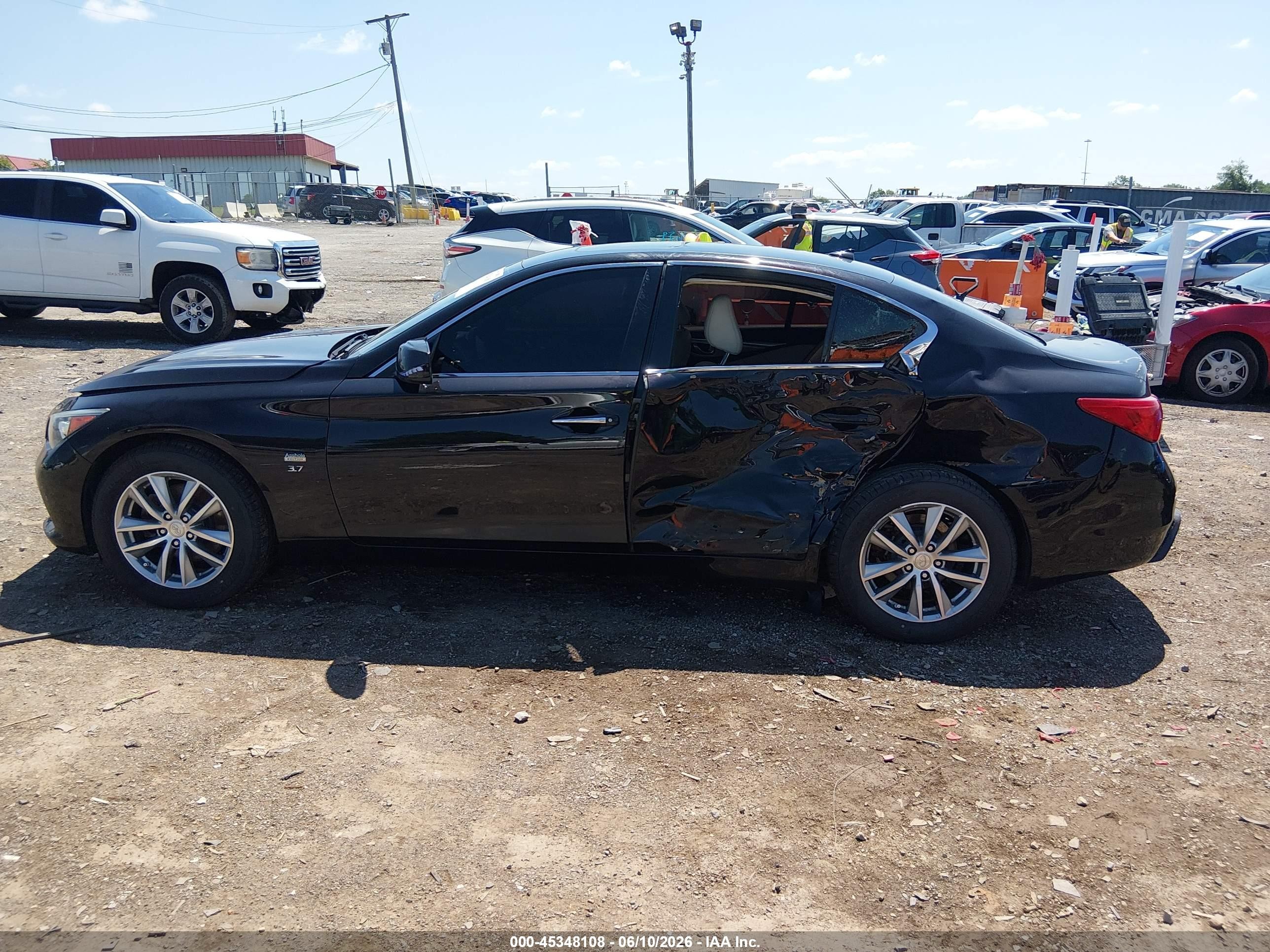 2015 Infiniti Q50 Premium Black vin: JN1BV7AR9FM418402