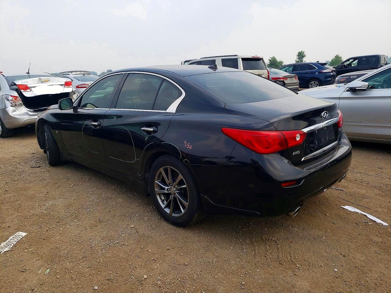 2015 Infiniti Q50 Premium Black vin: JN1BV7AR9FM422661