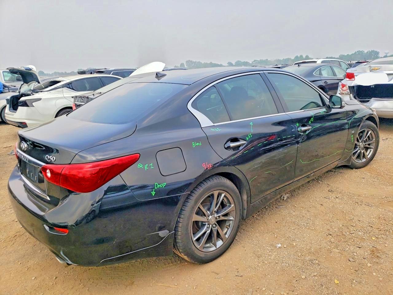 2015 Infiniti Q50 Premium Black vin: JN1BV7AR9FM422661