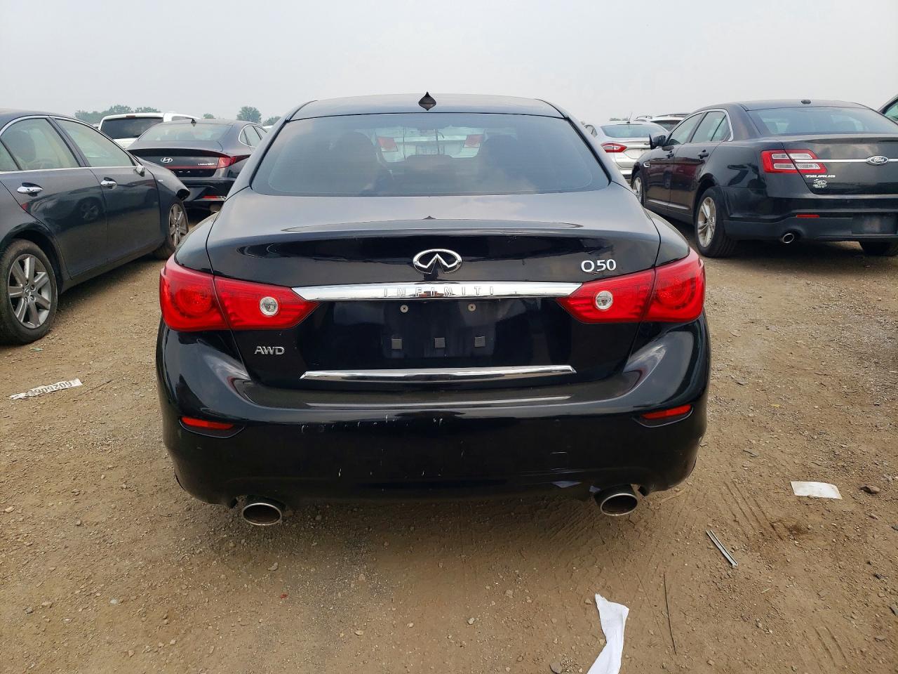 2015 Infiniti Q50 Premium Black vin: JN1BV7AR9FM422661