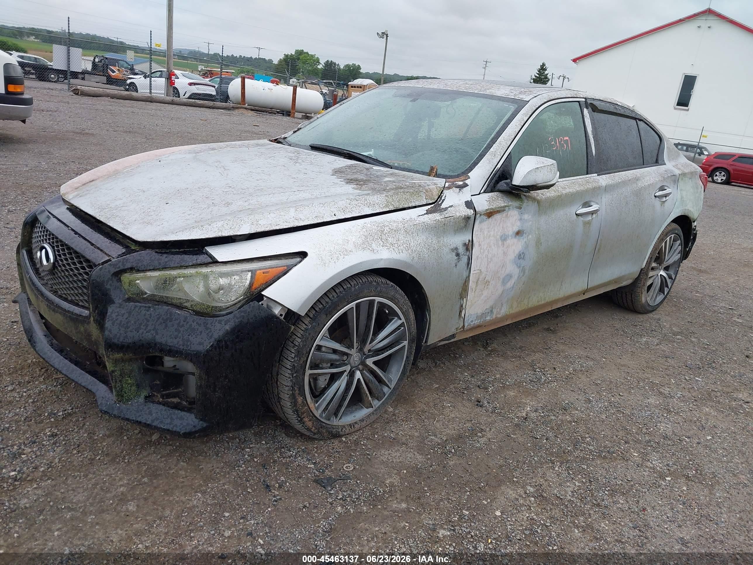 2014 Infiniti Q50 Sport Silver vin: JN1BV7ARXEM689970