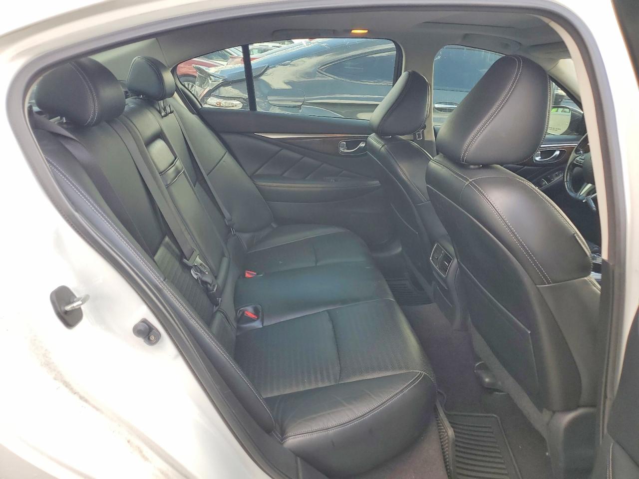 2014 Infiniti Q50 Sport Белый vin: JN1BV7ARXEM692626