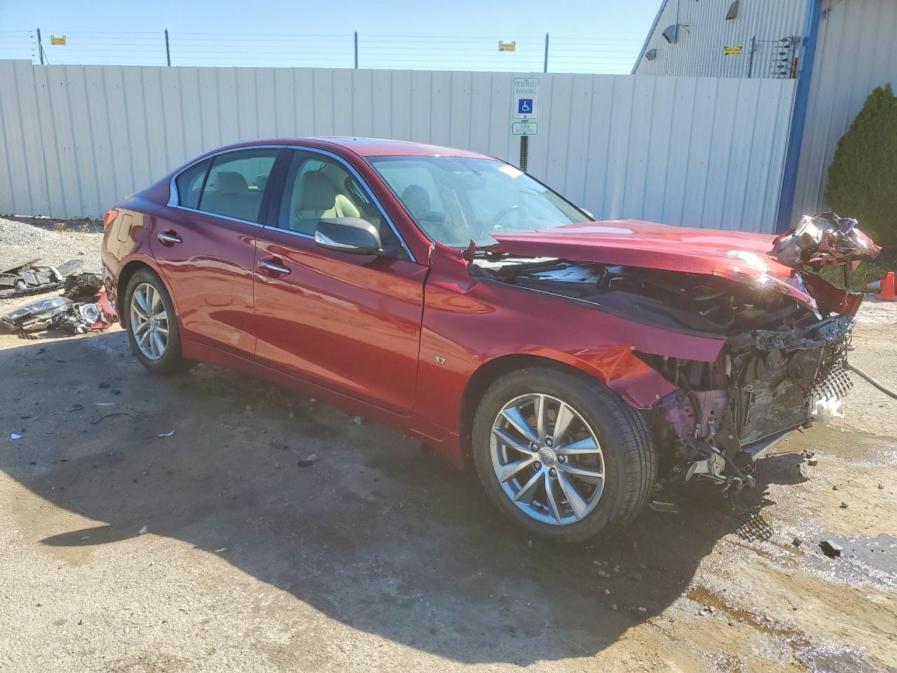 2014 Infiniti Q50 Premium Burgundy vin: JN1BV7ARXEM697647