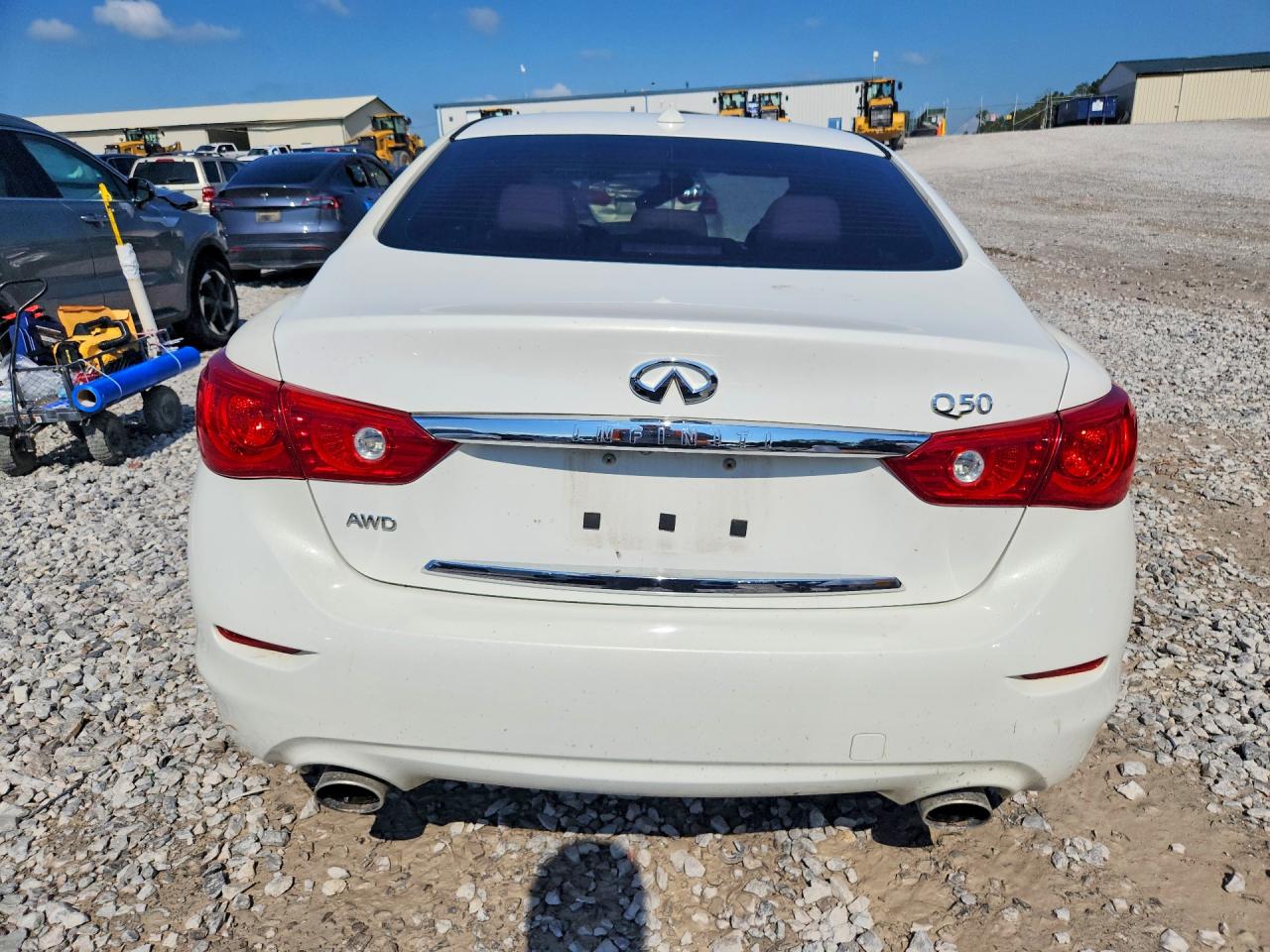 2014 Infiniti Q50 Premium White vin: JN1BV7ARXEM705777