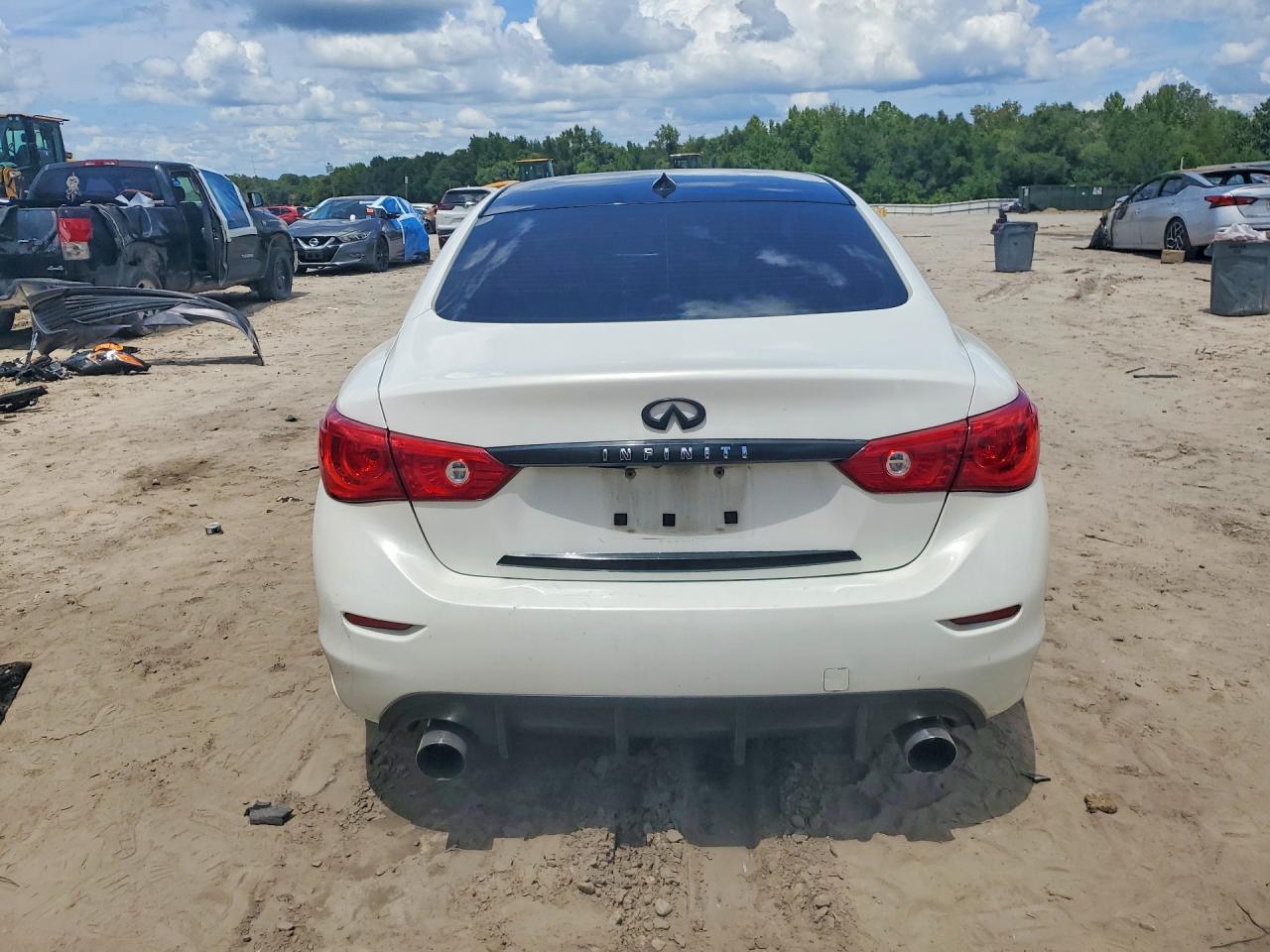 2014 Infiniti Q50 Premium White vin: JN1BV7ARXEM707478