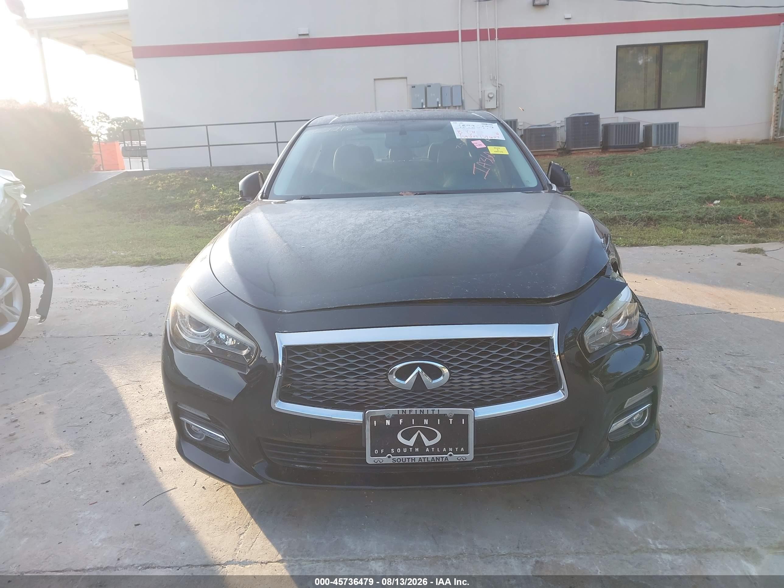 2015 Infiniti Q50 Premium Черный vin: JN1BV7ARXFM403844