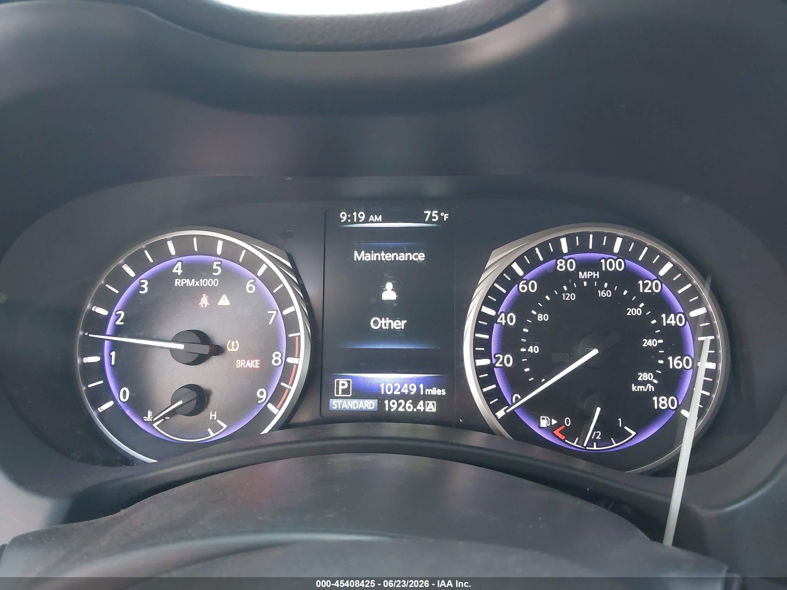 2015 Infiniti Q50 Premium Red vin: JN1BV7ARXFM418053