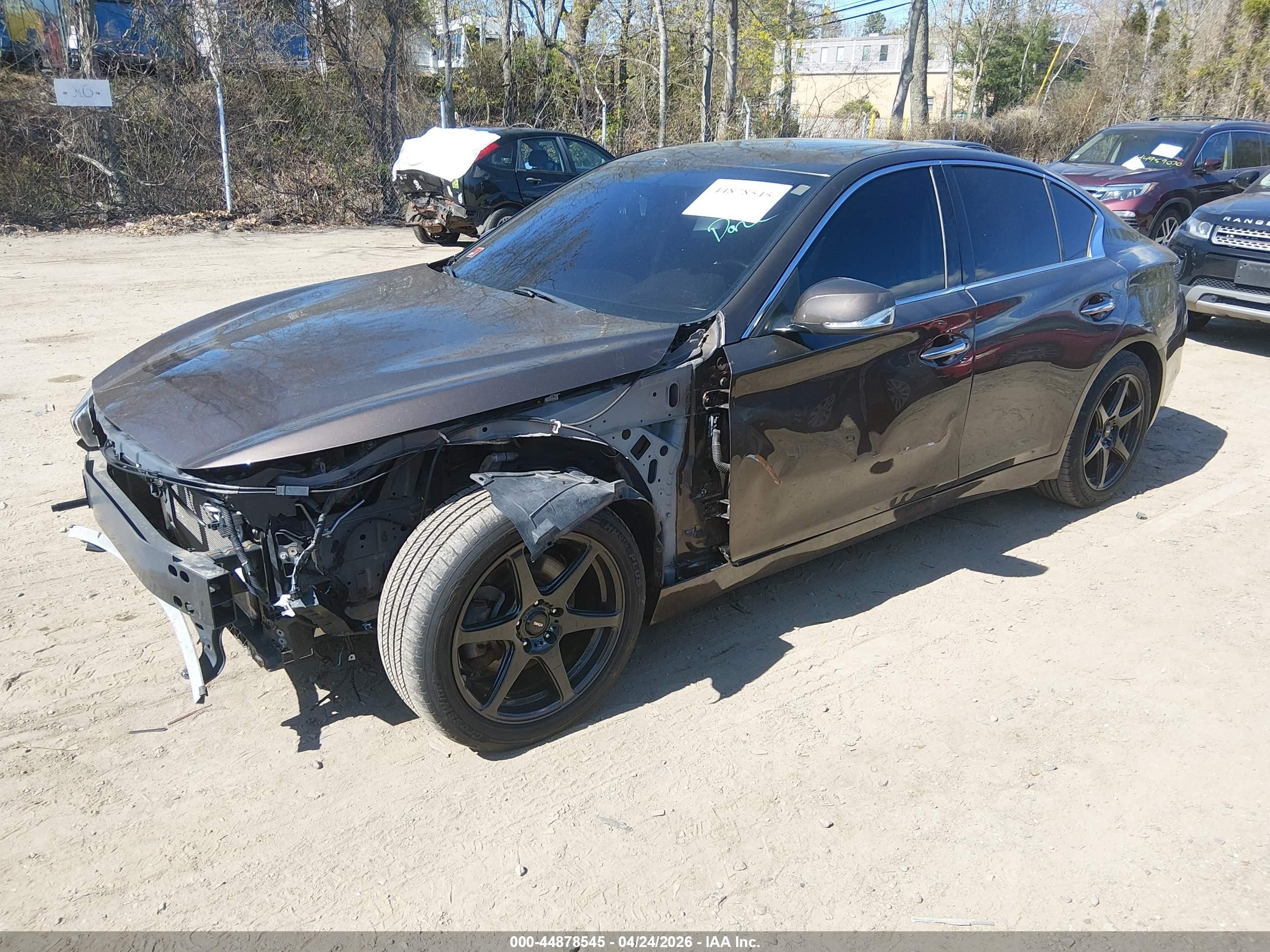 2015 Infiniti Q50 Premium Черный vin: JN1BV7ARXFM421194