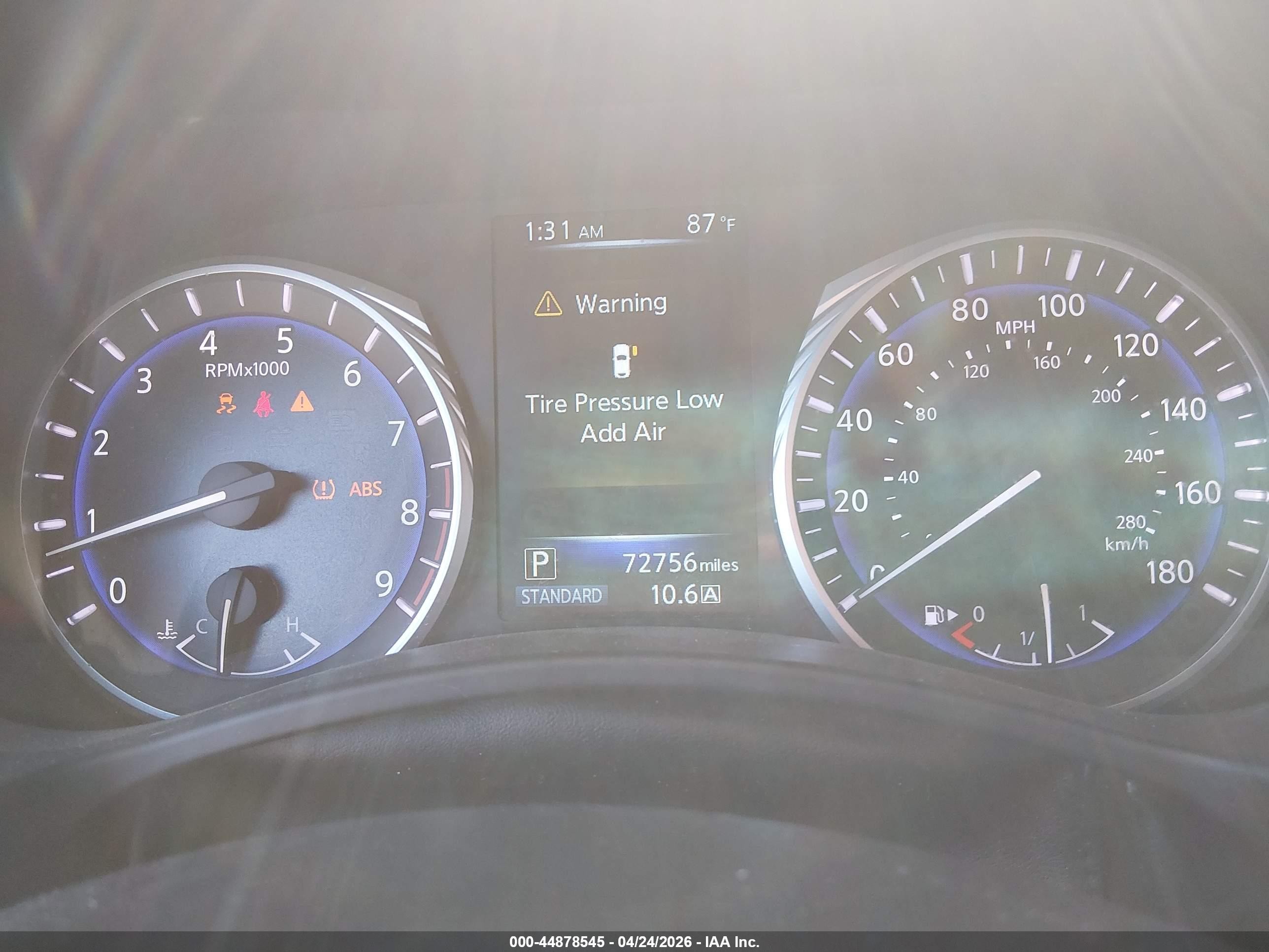 2015 Infiniti Q50 Premium Черный vin: JN1BV7ARXFM421194