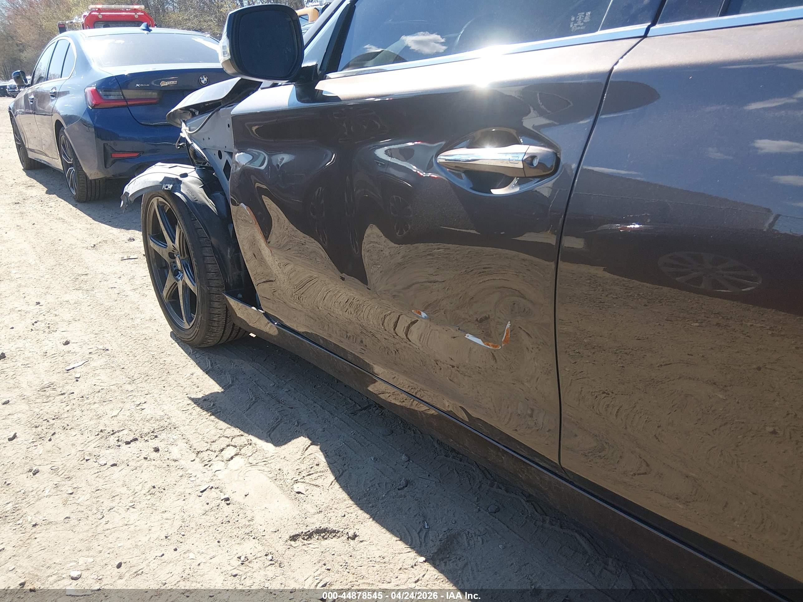 2015 Infiniti Q50 Premium Черный vin: JN1BV7ARXFM421194