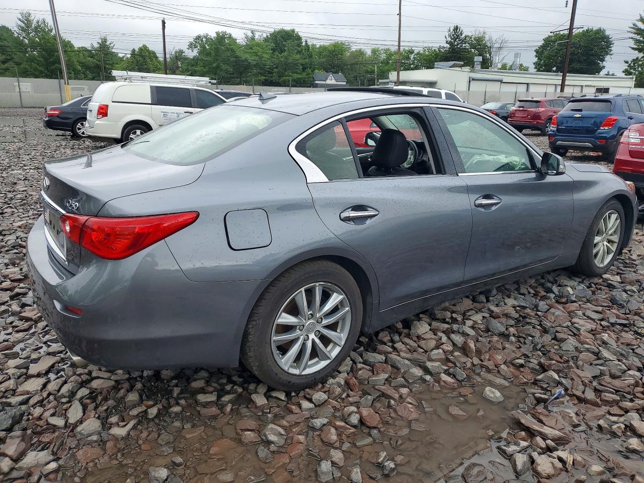 2015 Infiniti Q50 Premium Gray vin: JN1BV7ARXFM421339