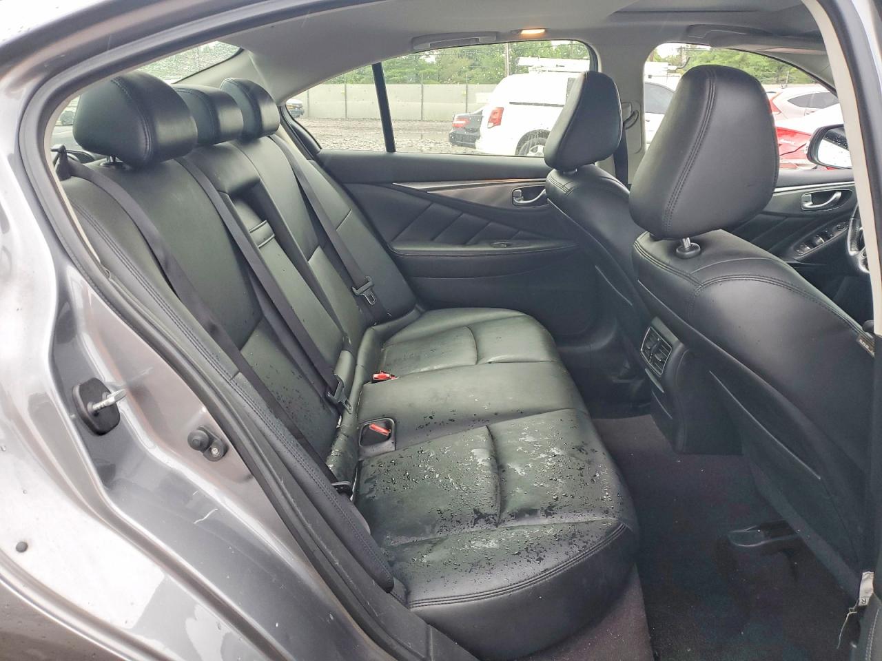 2015 Infiniti Q50 Premium Gray vin: JN1BV7ARXFM421339