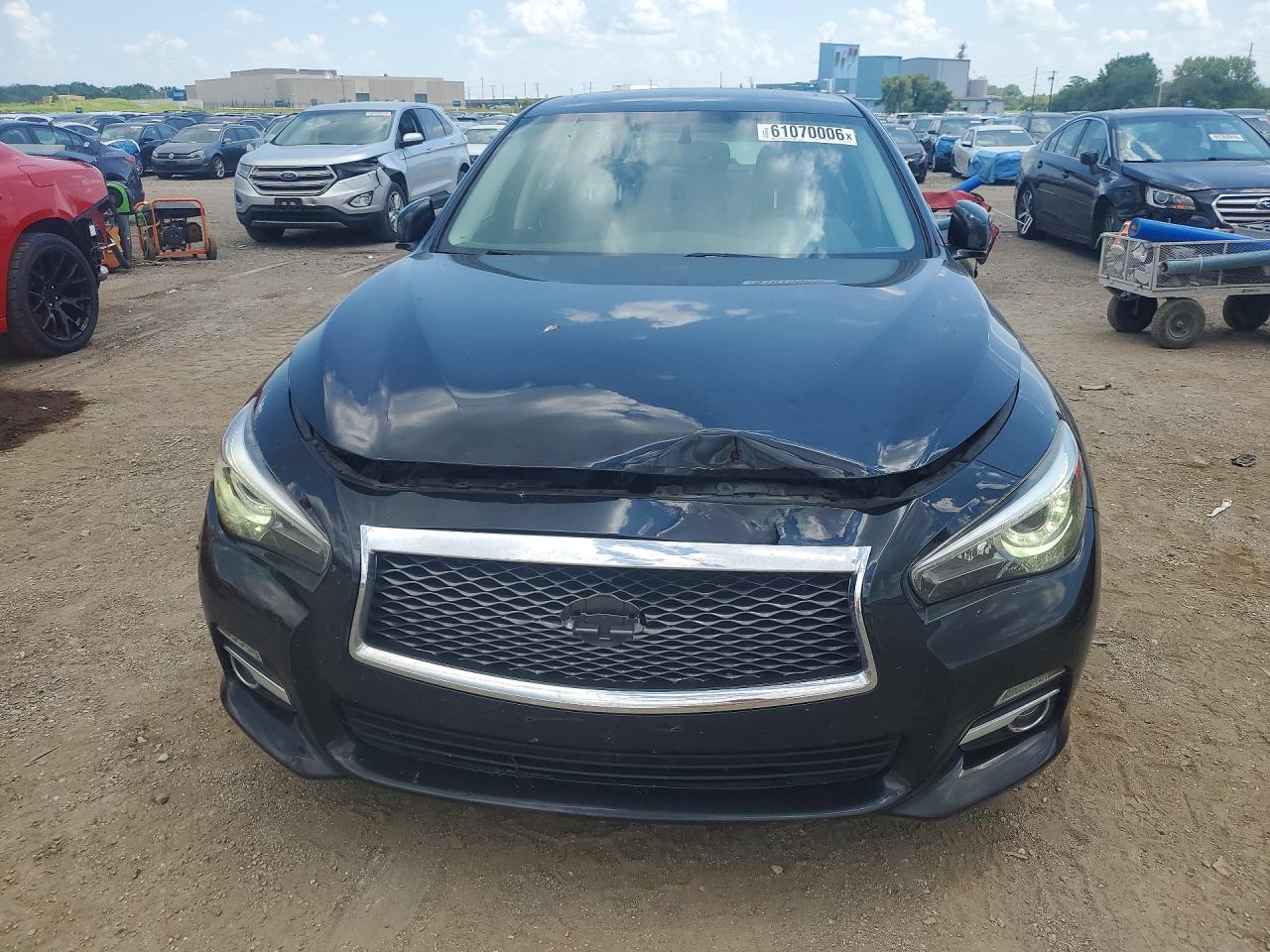 2015 Infiniti Q50 Premium Black vin: JN1BV7ARXFM422796