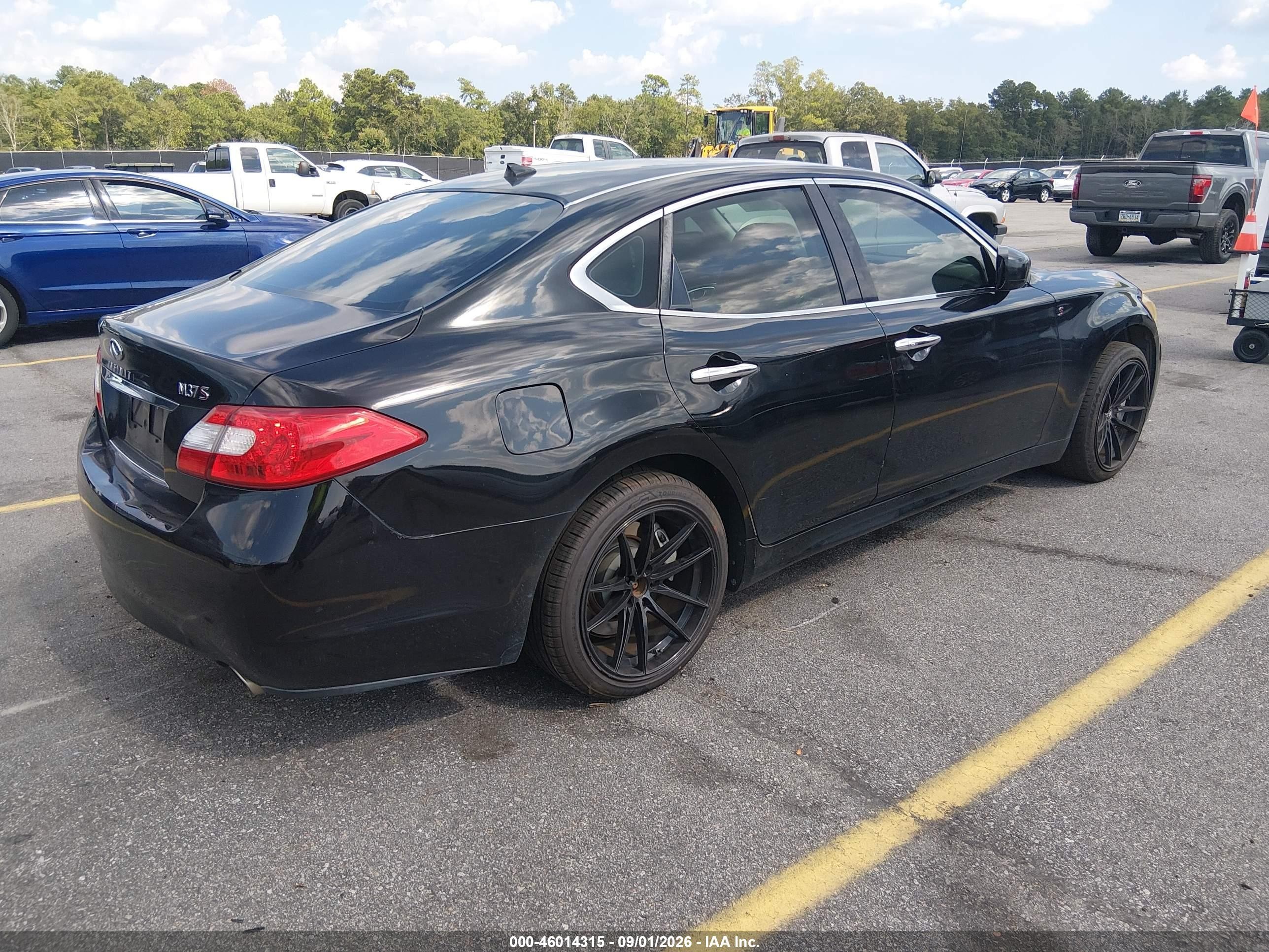 2011 Infiniti M37 Black vin: JN1BY1AP0BM322512