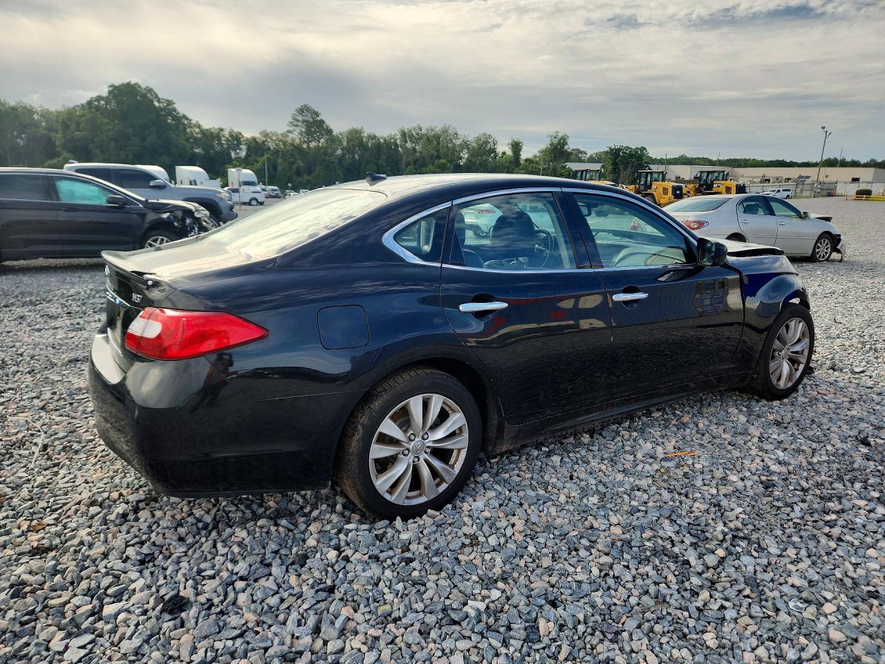 2011 Infiniti M37 Base Black vin: JN1BY1AP0BM324745