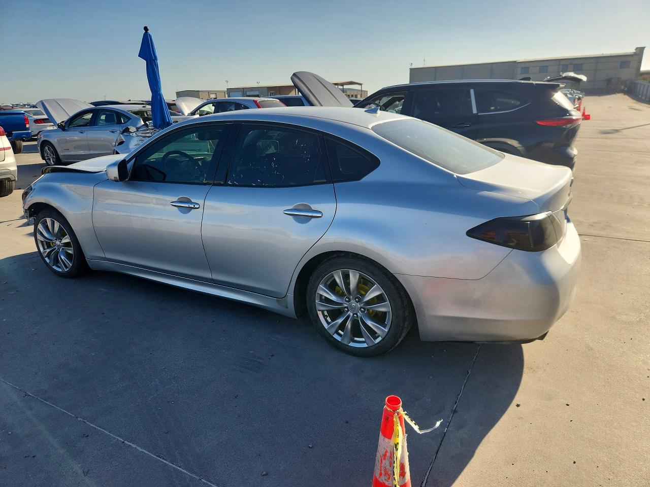 2012 Infiniti M37 Base Silver vin: JN1BY1AP0CM332359