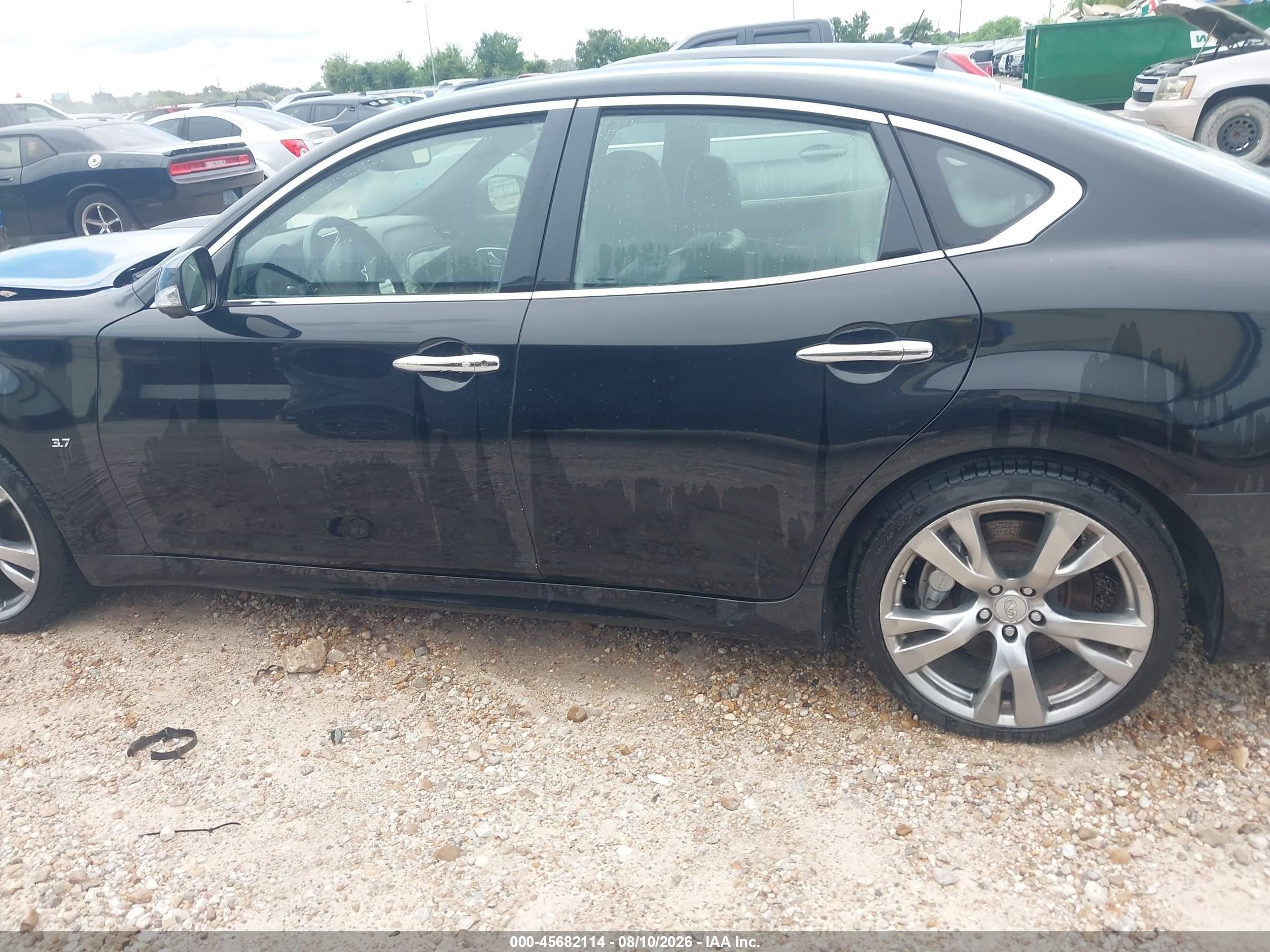 2015 Infiniti Q70 3.7 Black vin: JN1BY1AP0FM542299