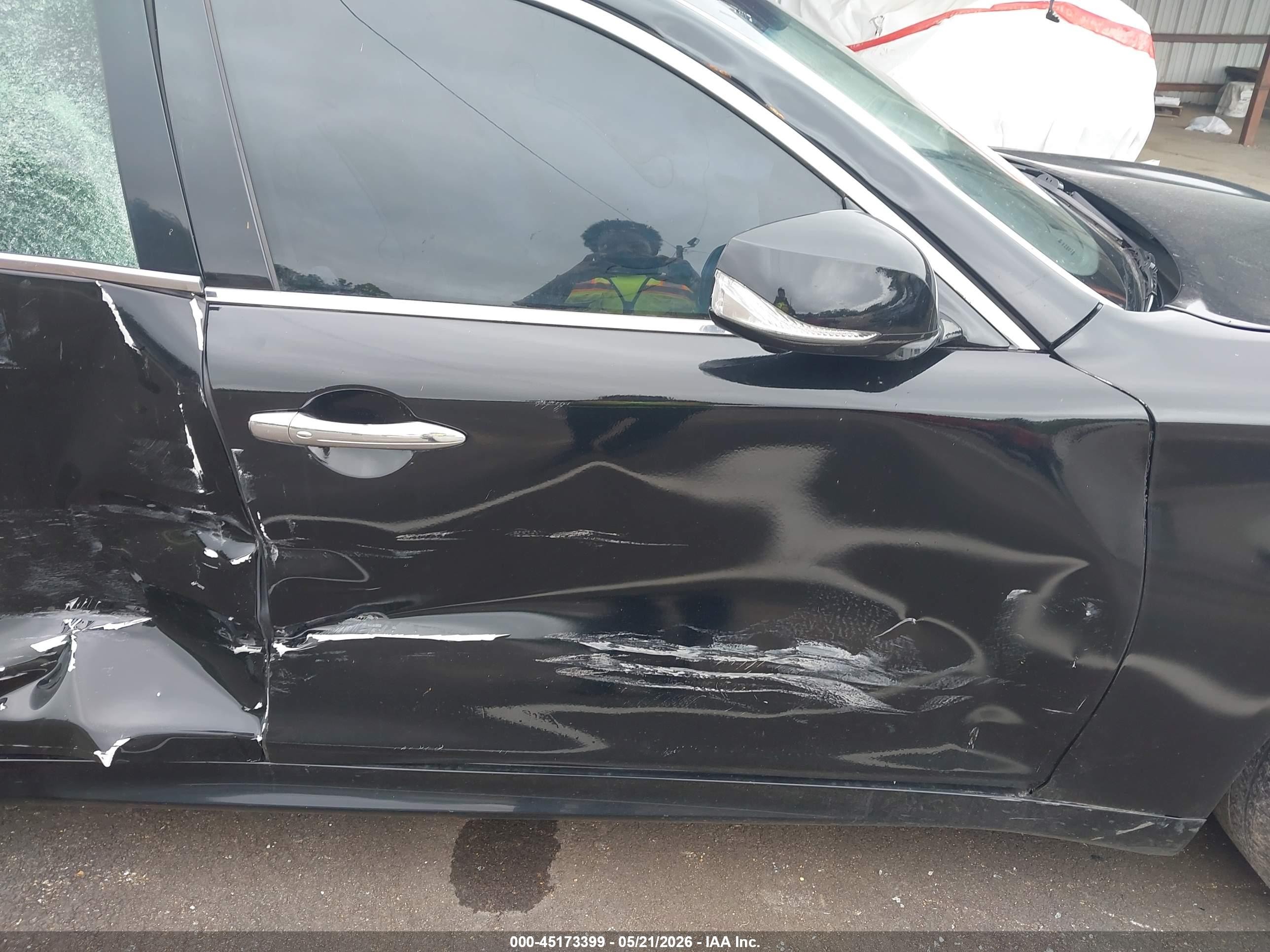 2015 Infiniti Q70 3.7 Черный vin: JN1BY1AP0FM542562