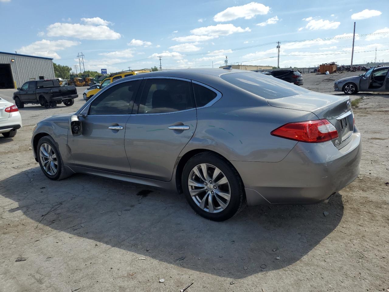 2012 Infiniti M37 Silver vin: JN1BY1AP1CM335898