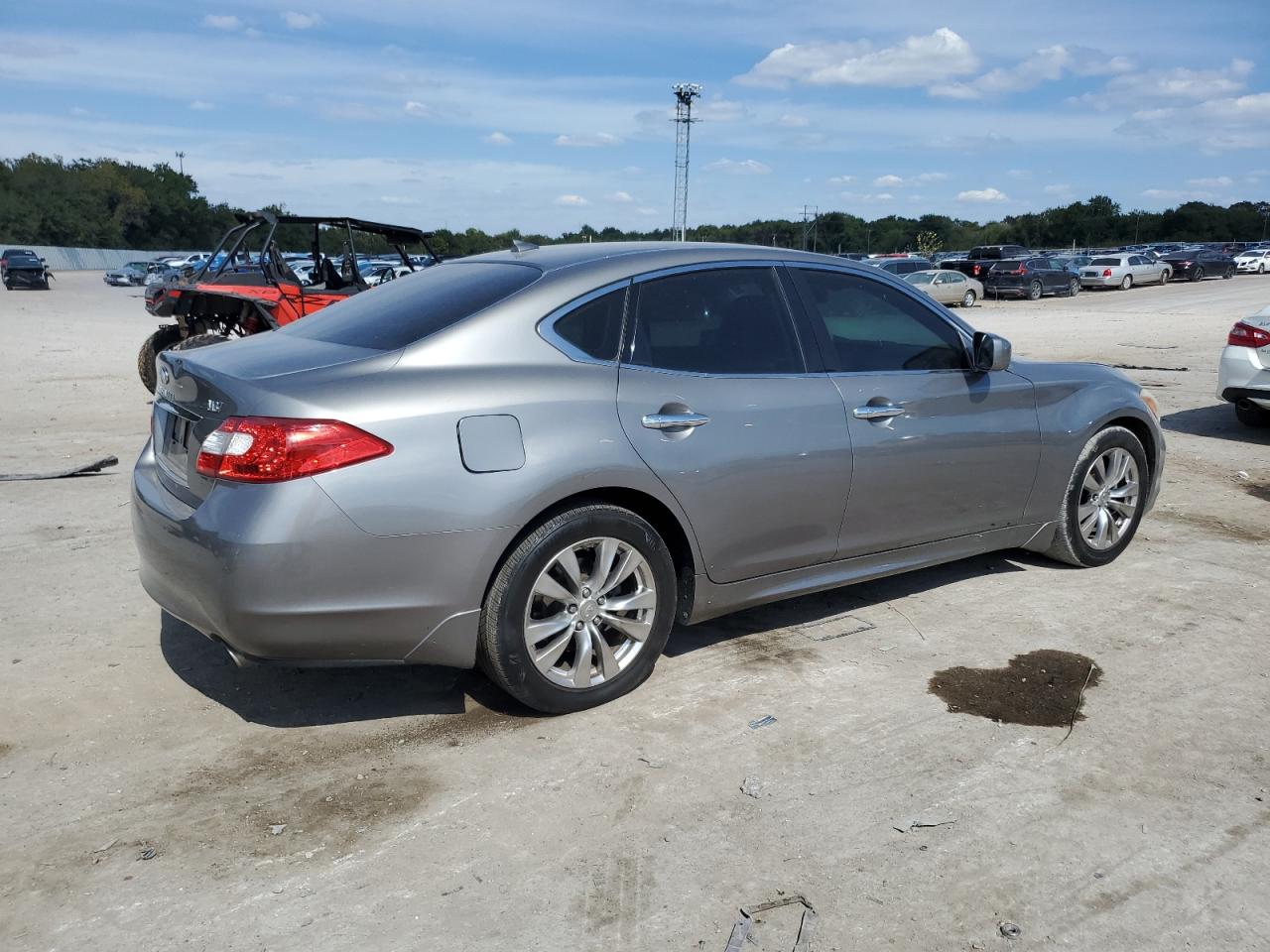 2012 Infiniti M37 Silver vin: JN1BY1AP1CM335898