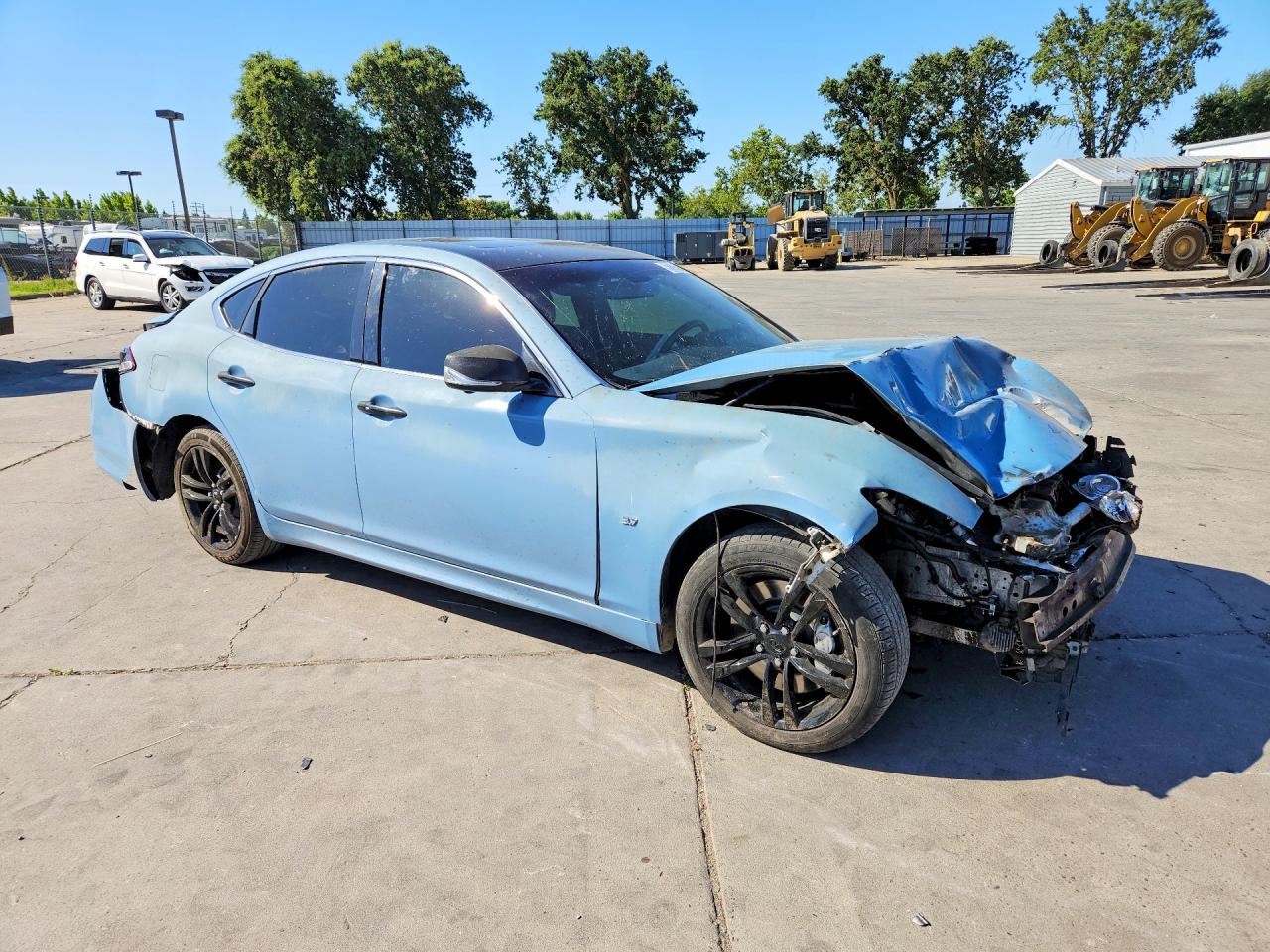 2015 Infiniti Q70 3.7 Blue vin: JN1BY1AP1FM541565