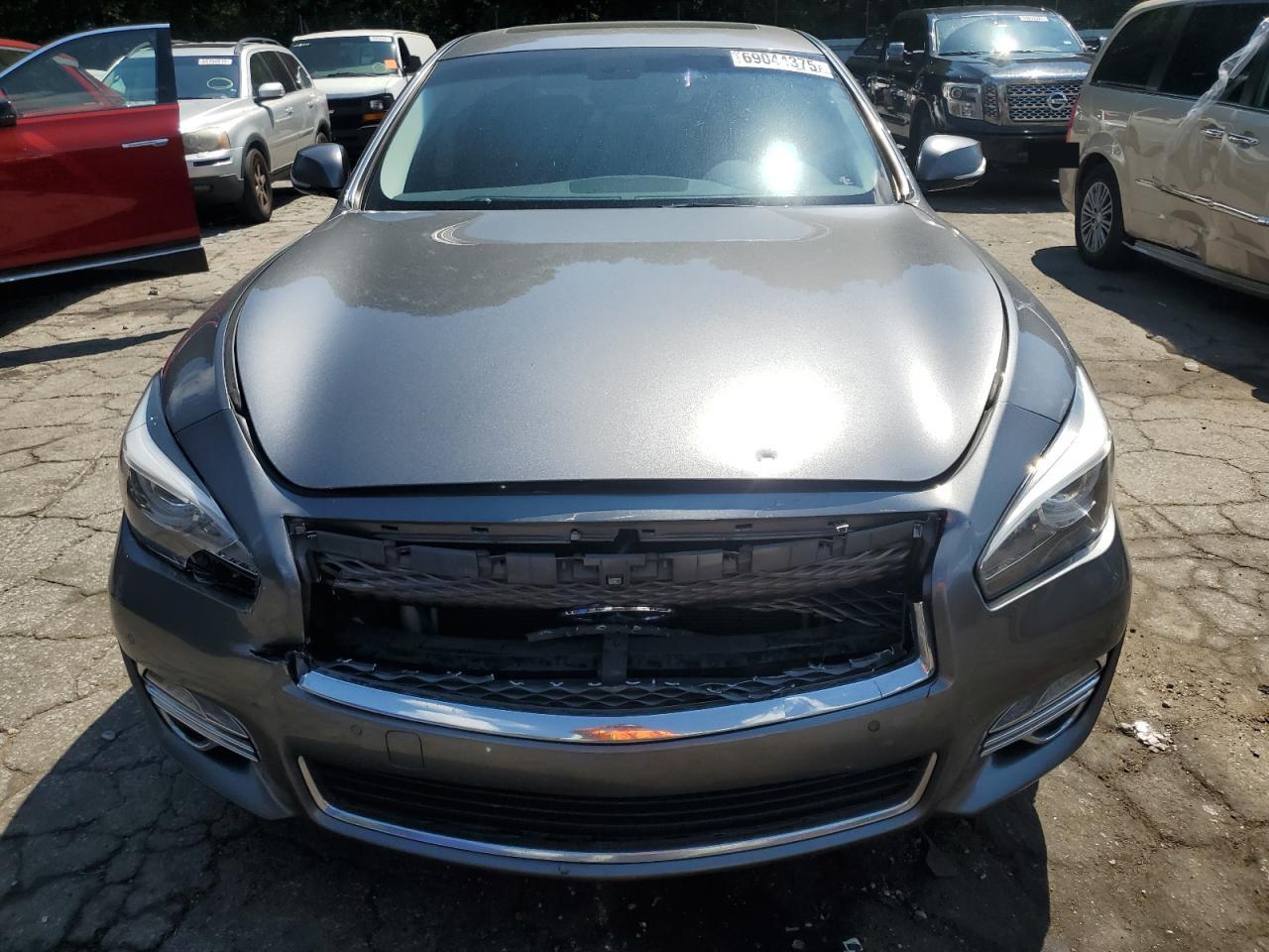 2019 Infiniti Q70 3.7 Luxe Gray vin: JN1BY1AP1KM505885
