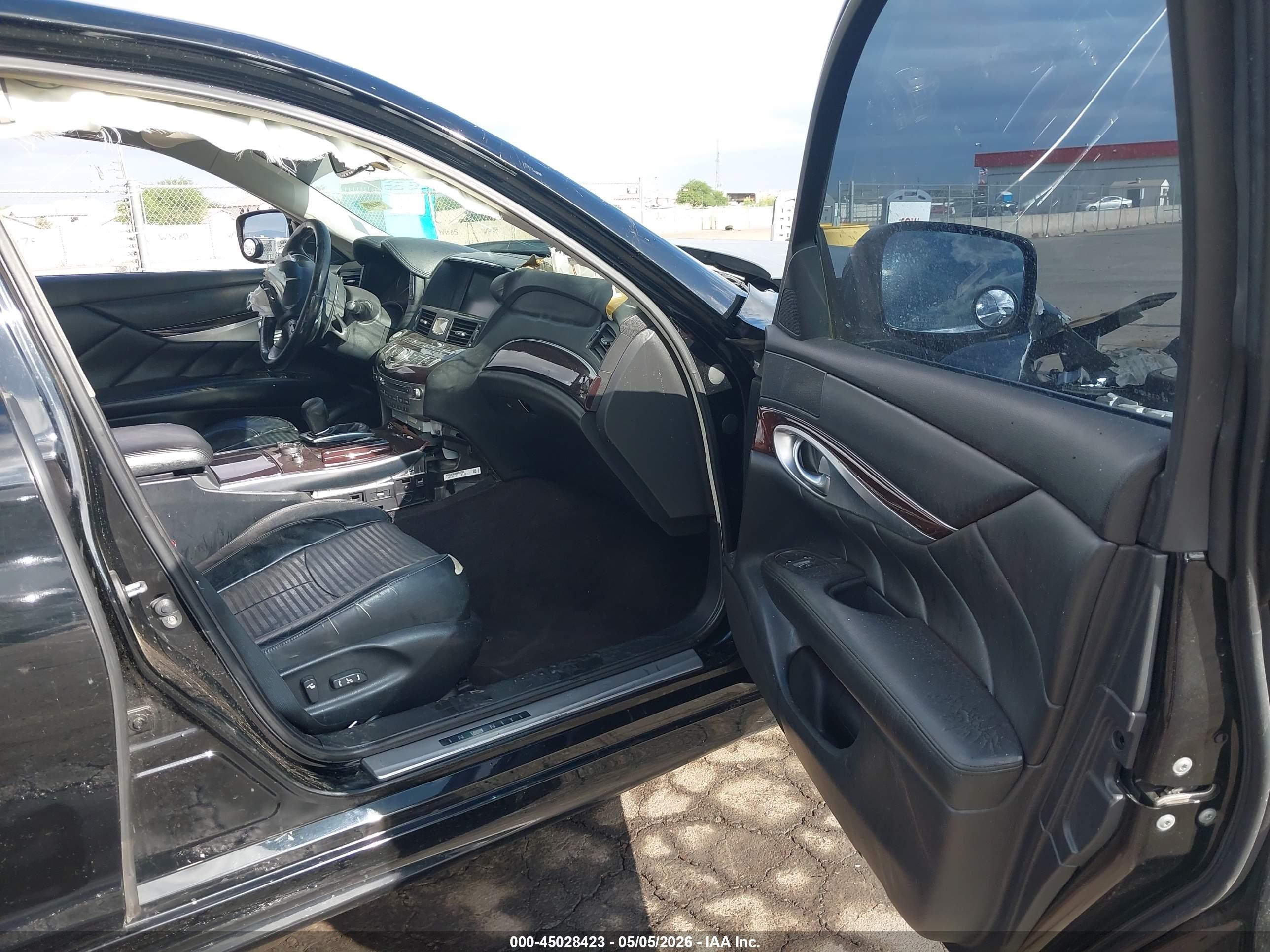 2012 Infiniti M37   Black vin: JN1BY1AP2CM335568